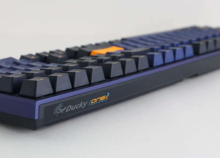 Ducky One 2 Horizon Double Shot PBT Mechanical Keyboard - Image 3