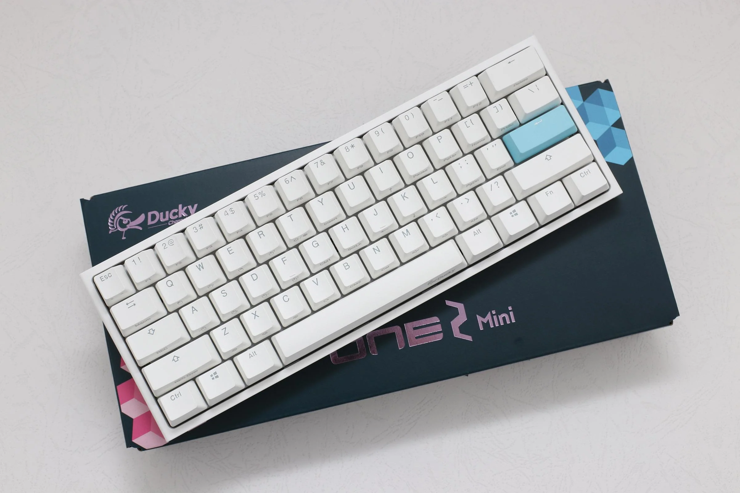 Ducky One 2 Mini Pure White RGB LED 60% Double Shot PBT Mechanical Keyboard - Image 9
