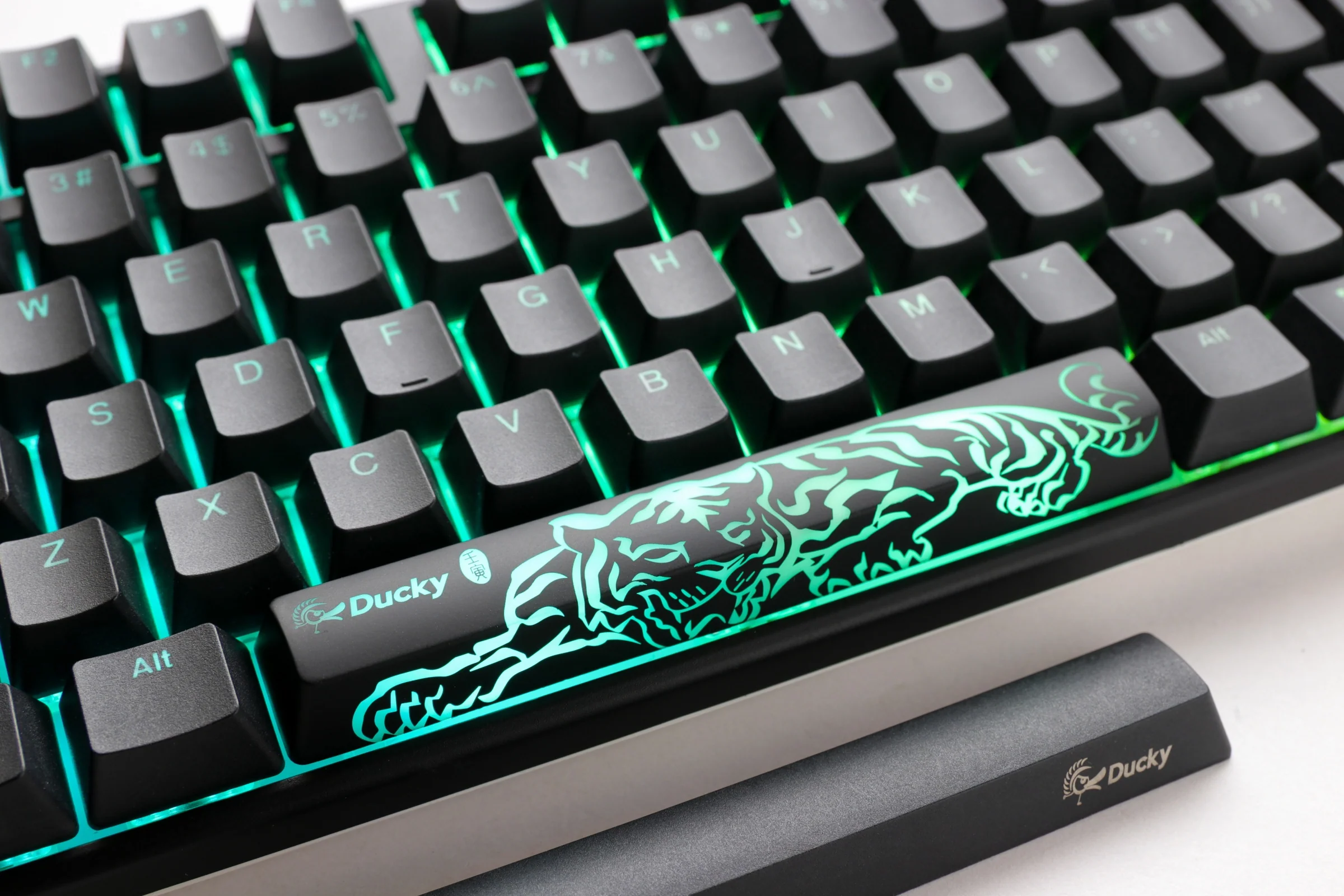 Ducky One 3 Classic Hotswap RGB Mechanical Keyboard w/ Quack Mechanics - Image 3
