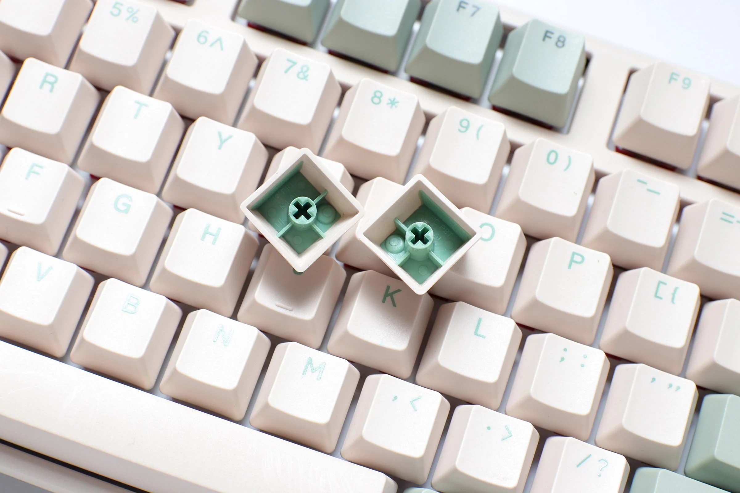 Ducky One 3 Matcha Hotswap Double Shot PBT QUACK Mechanical Keyboard - Image 4