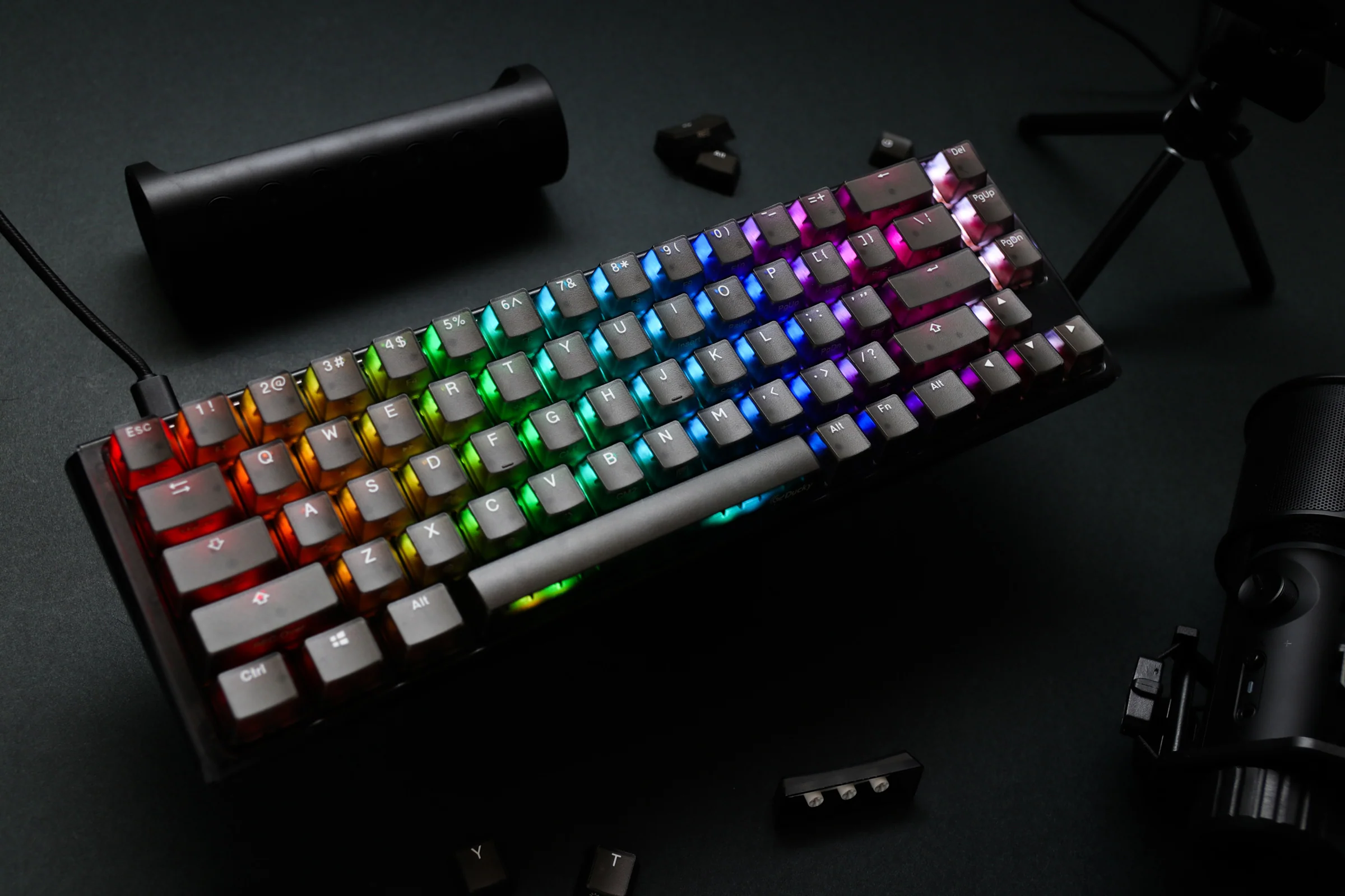 Ducky One 3 SF Aura Clear Black 65% Hotswap RGB Double Shot ABS Mechanical Keyboard - Image 9