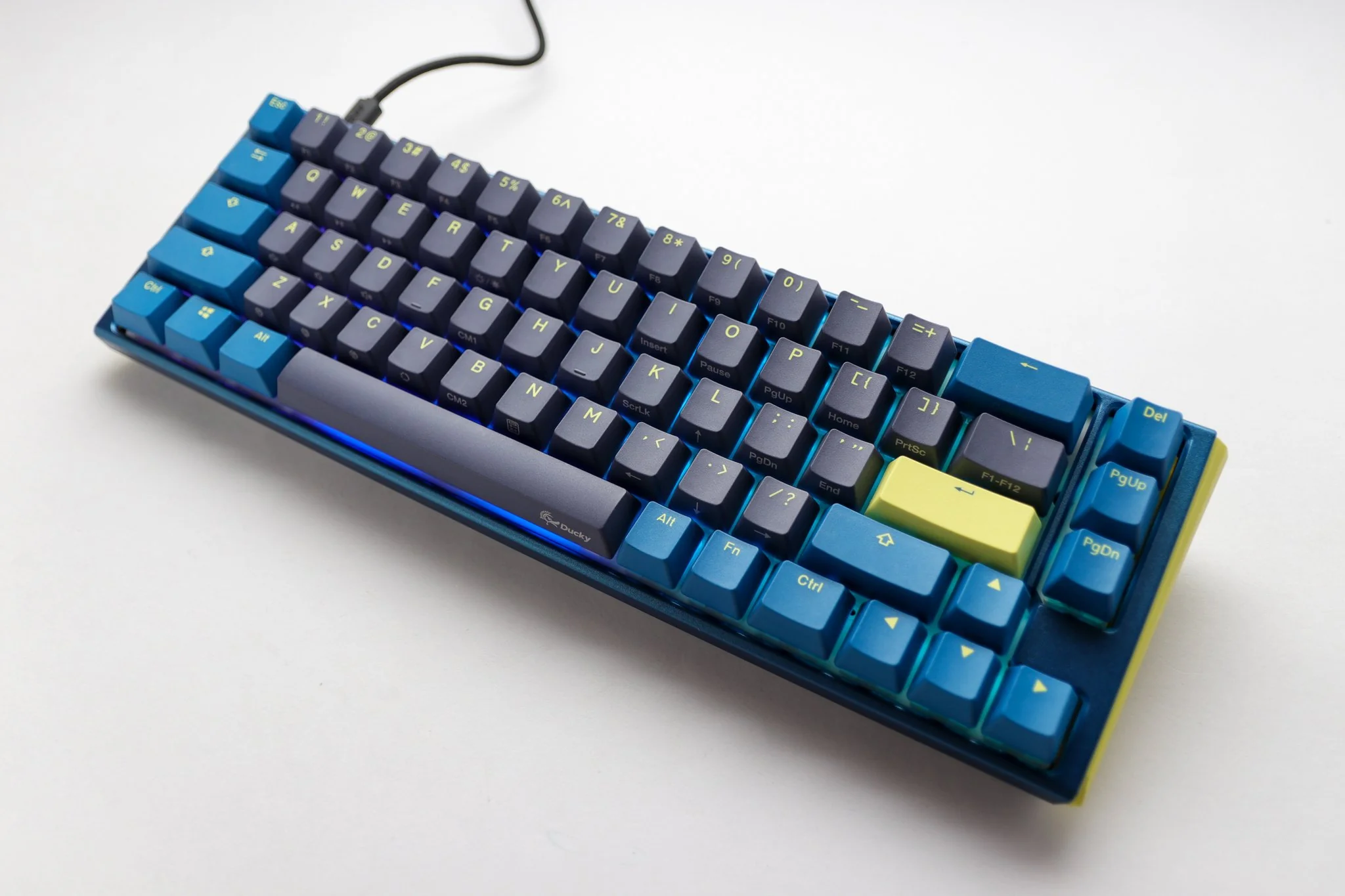 Ducky One 3 Daybreak SF 65% Hotswap RGB Double Shot PBT QUACK Mechanical Keyboard - Image 2
