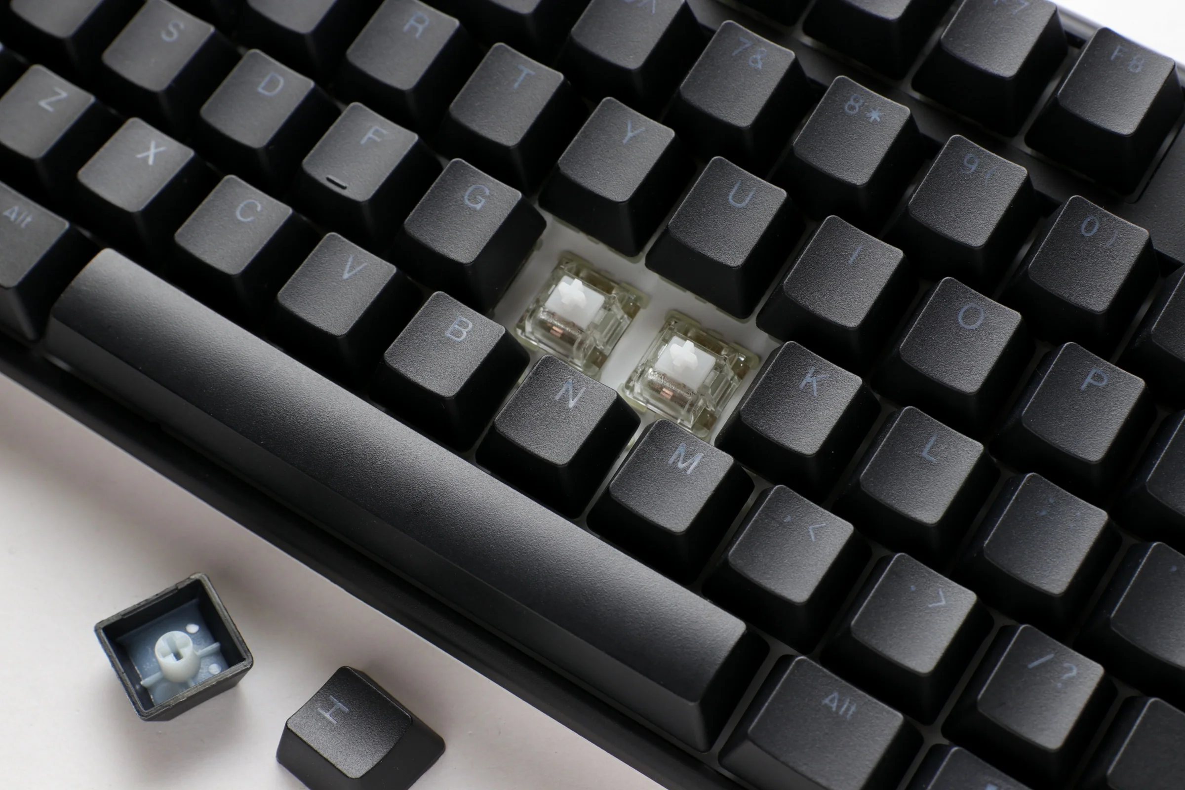 Ducky One 3 TKL Classic Hotswap RGB Mechanical Keyboard w/ Quack Mechanics - Image 6