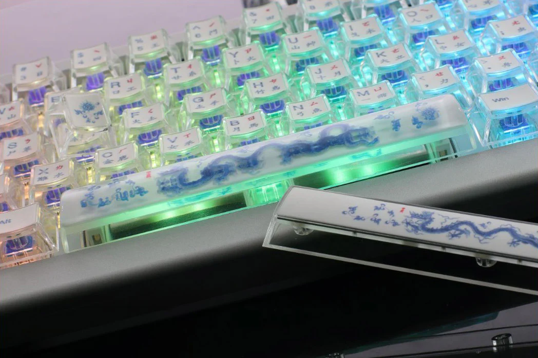 Ducky Year of the Dragon 2024 Zodiac Aluminum 65% Hotswap RGB Keyboard - Image 4