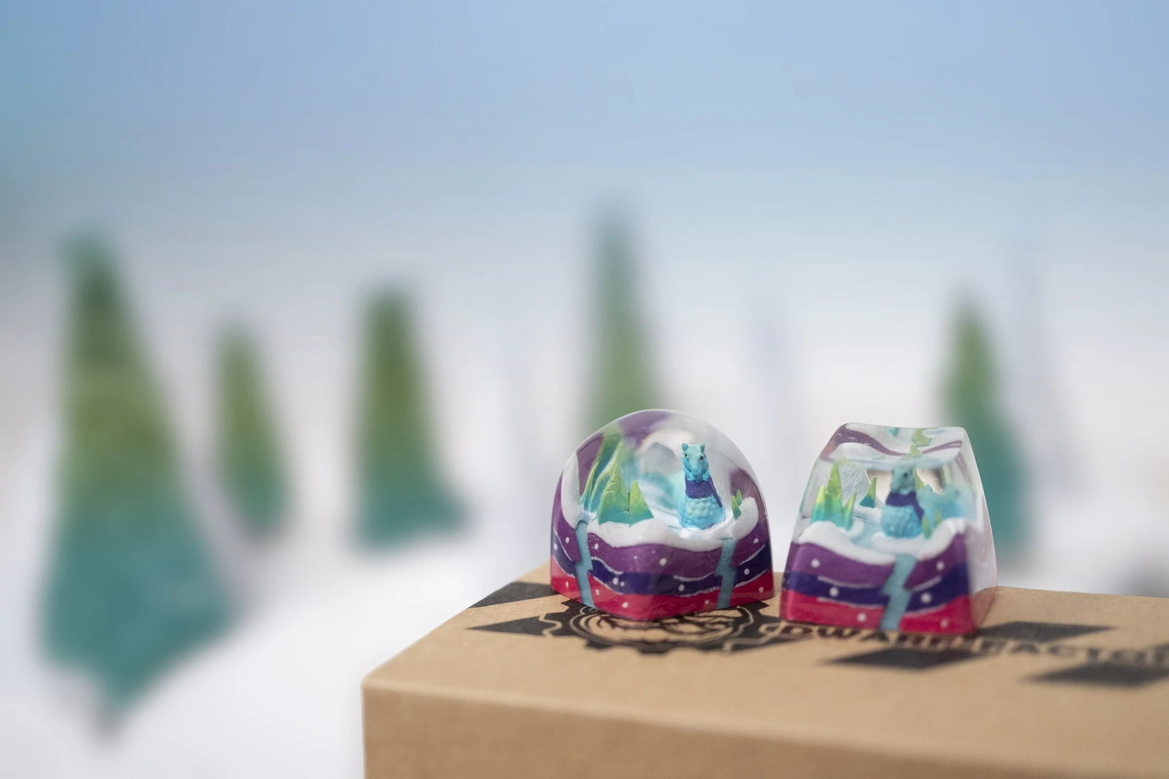Dwarf Factory x MK Frostbit Llama Artisan Keycap DOM Profile Resin Artisan Keycap - Image 2