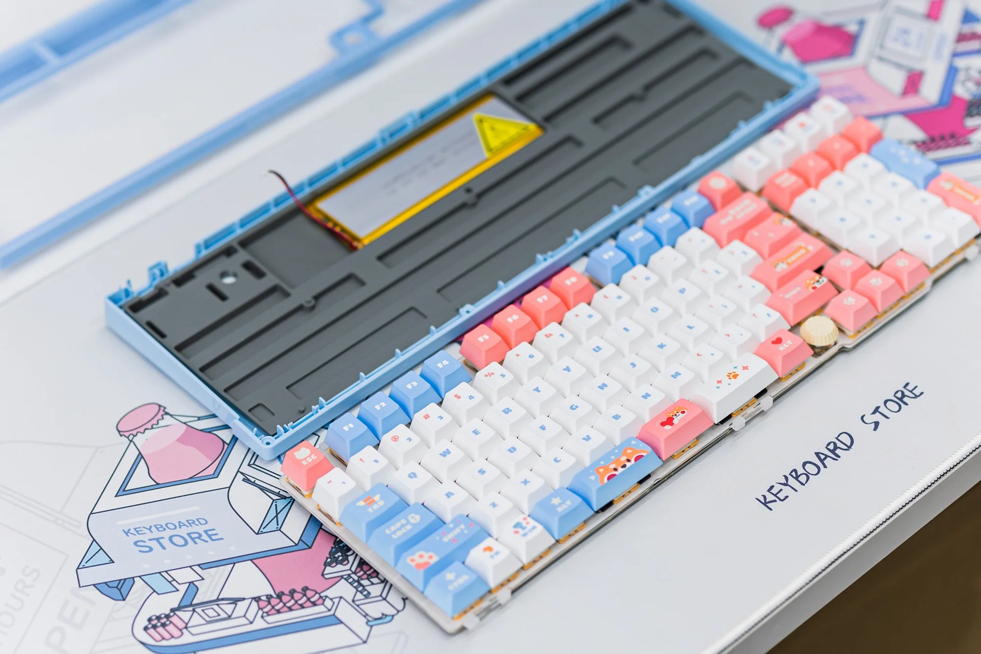 Gateron x invictus Gaming iG 98 Sweet Time 98% Hotswap Bluetooth + 2.4 GHz. RGB Mechanical Keyboard - Image 3