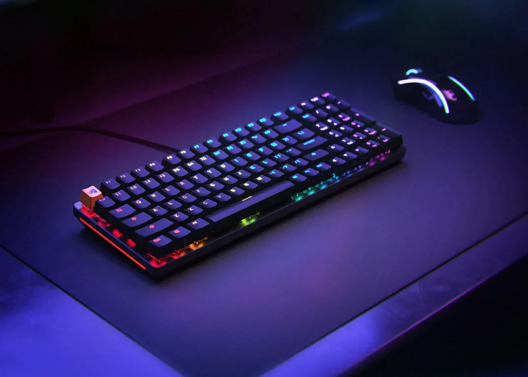 Glorious PC GMMK V2 96% Hotswap RGB Double Shot ABS Mechanical Keyboard - Image 3