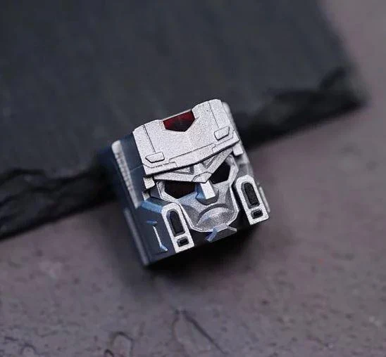 Hot Keys Project HKP Overlord Silver Artisan Keycap - Image 3