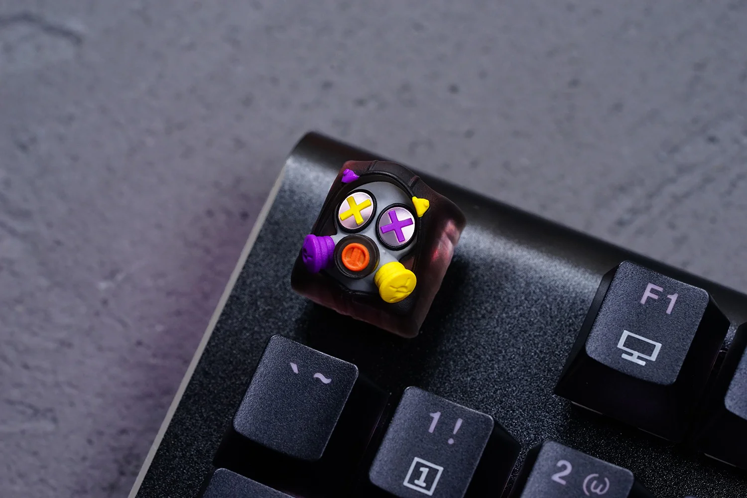 Hot Keys Project HKP Specter Crosseyes Grey / Yellow / Purple Artisan Keycap - Image 3