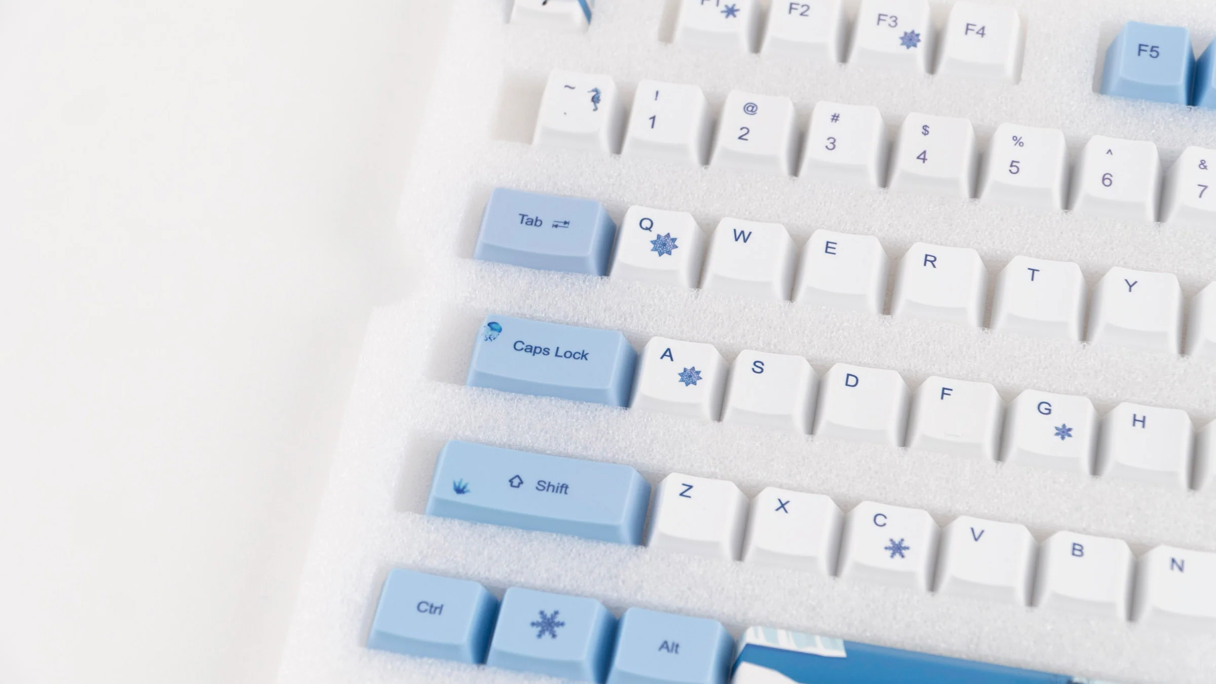 KBParadise Penguin 113 Key OEM Profile Dye Sub PBT Keycap Set - Image 7