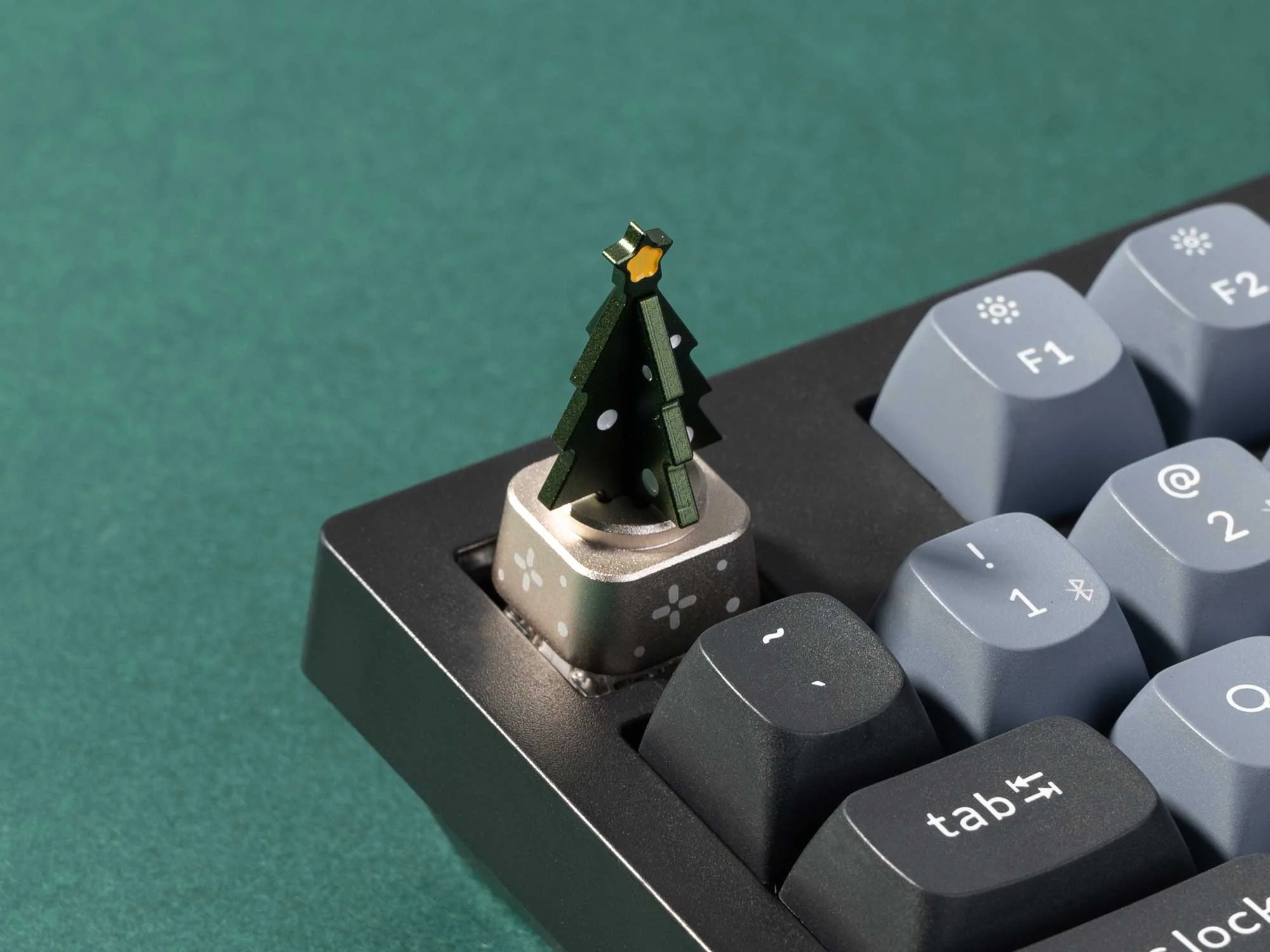 Keychron Christmas Aluminum Alloy Artisan Keycap - Image 6