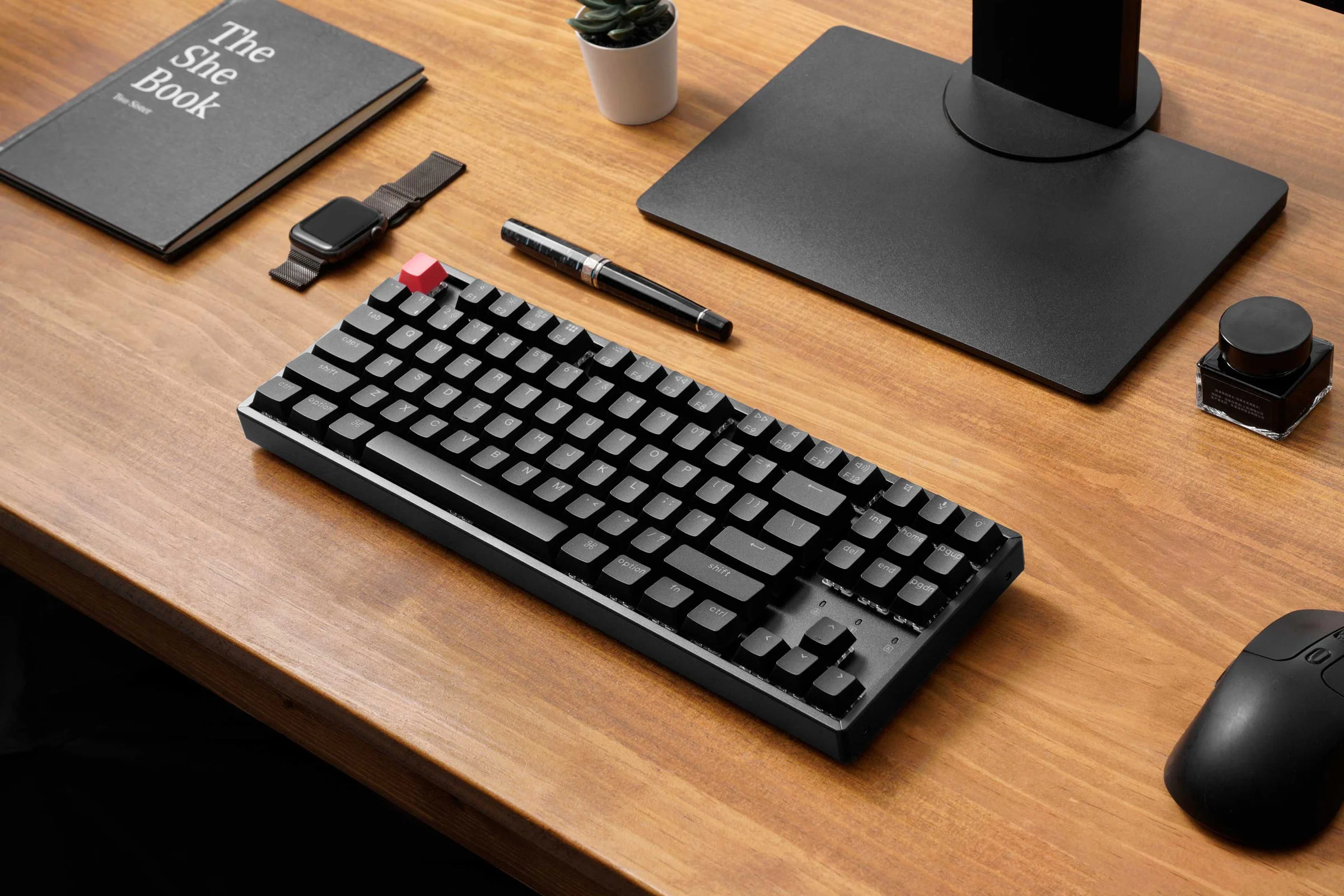 Keychron K8 QMK V2 Hotswap Wireless RGB Keyboard - Image 2