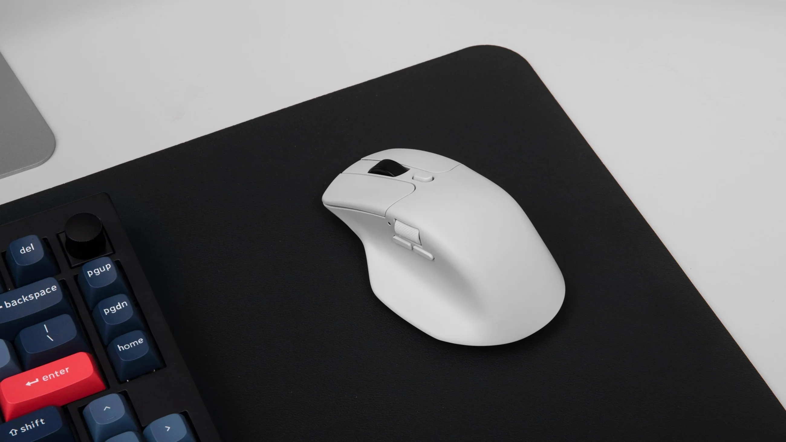 Keychron M6 Wireless Mouse - Image 18