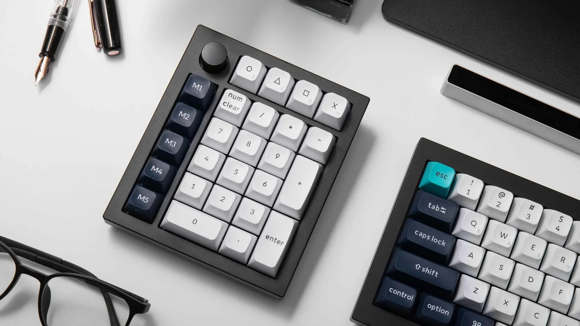 Keychron Q0 Max Aluminum Numpad Wireless Mechanical Keyboard - Image 3