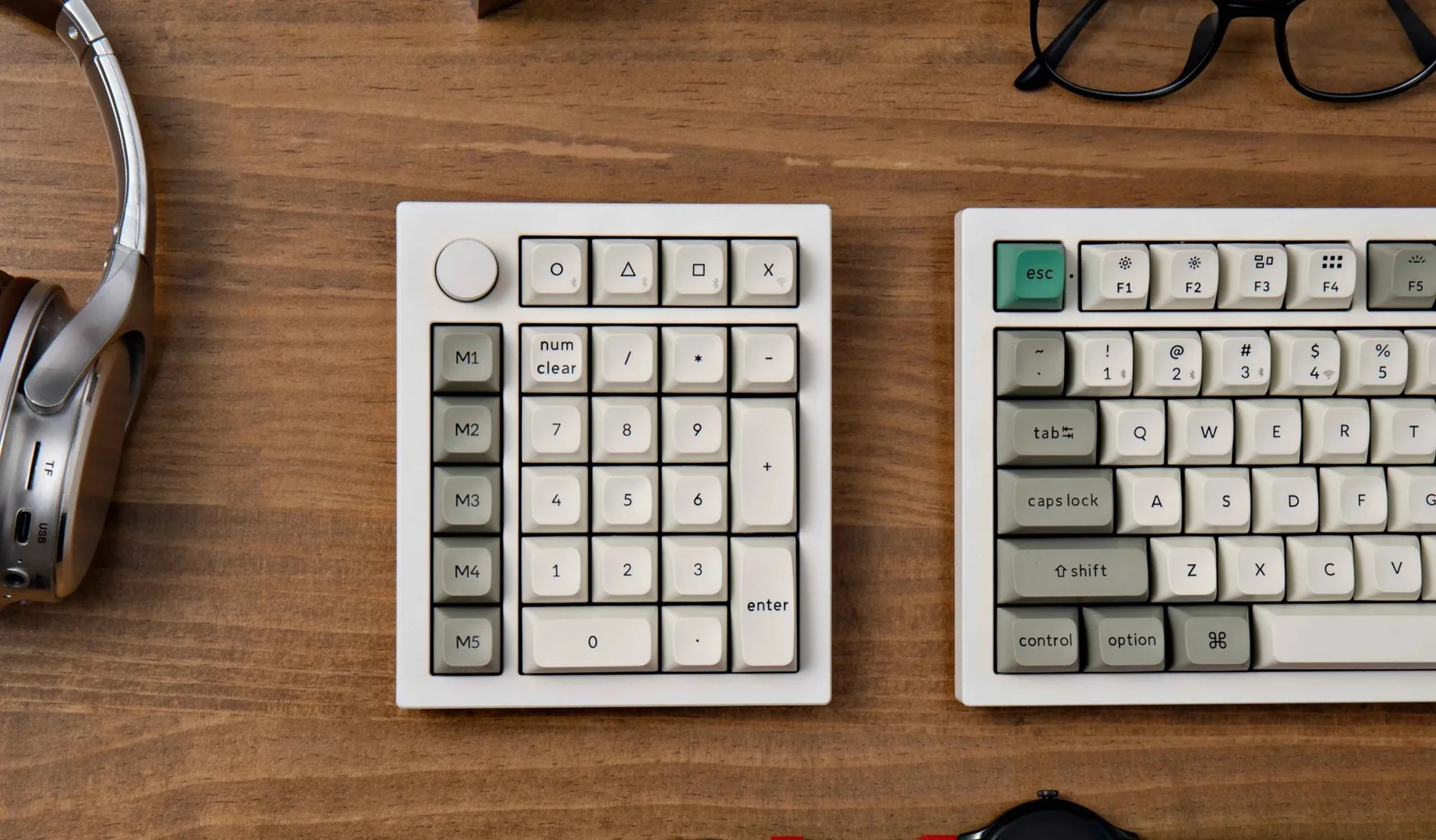 Keychron Q0 Max Aluminum Numpad Wireless Mechanical Keyboard - Image 9