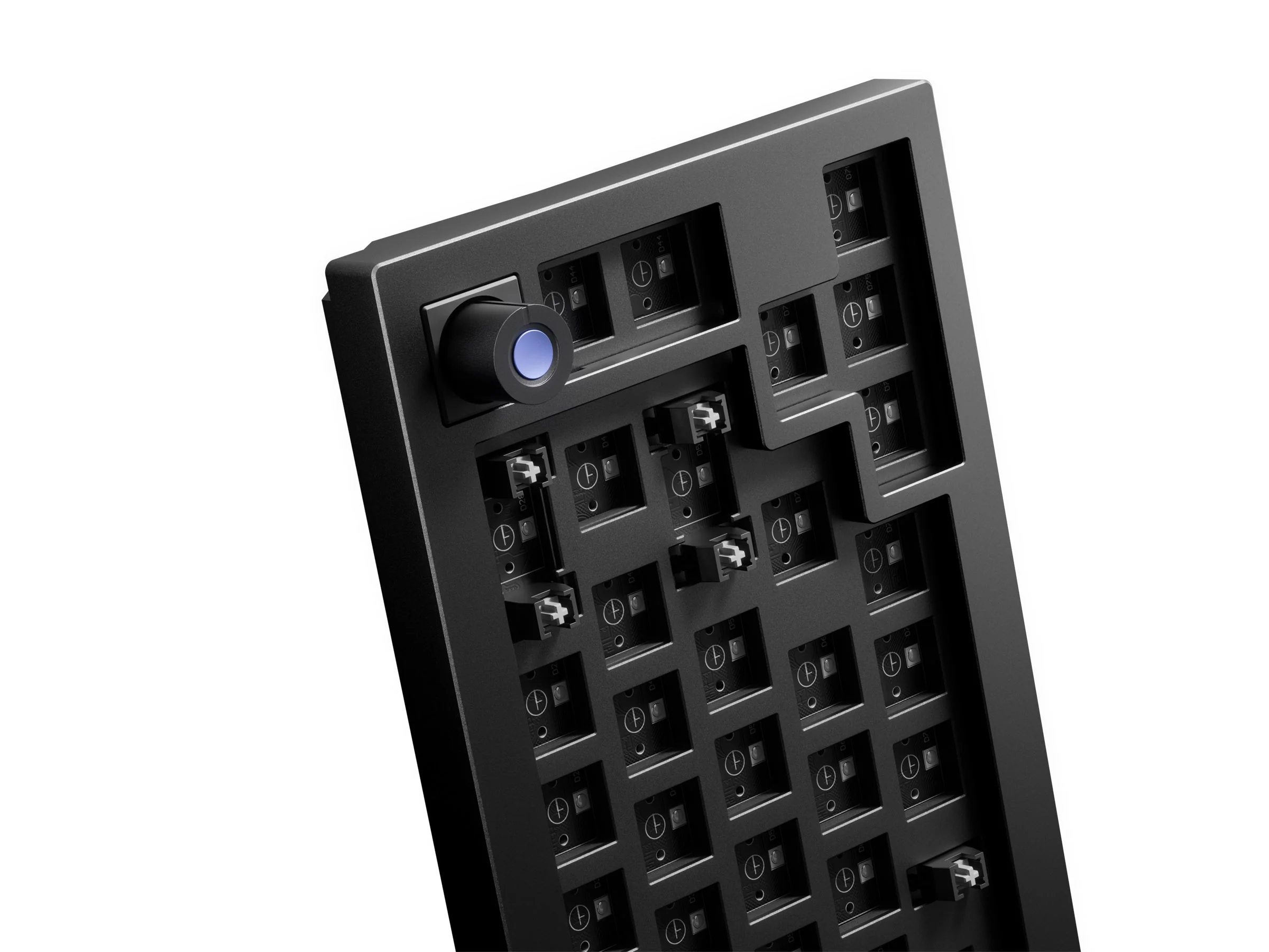 Keychron Q2 HE TMR 8K Aluminum 65% Hotswap RGB Keyboard - Image 11