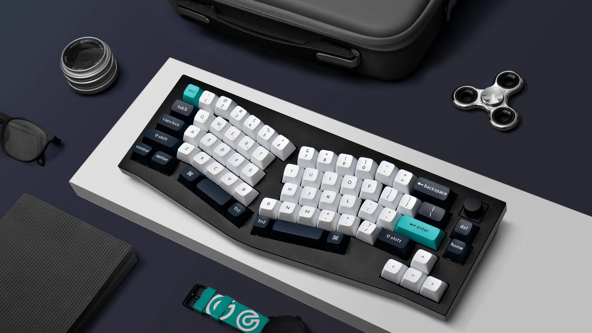 Keychron Q8 Max Aluminum 65% Alice Hotswap Wireless Keyboard - Image 3