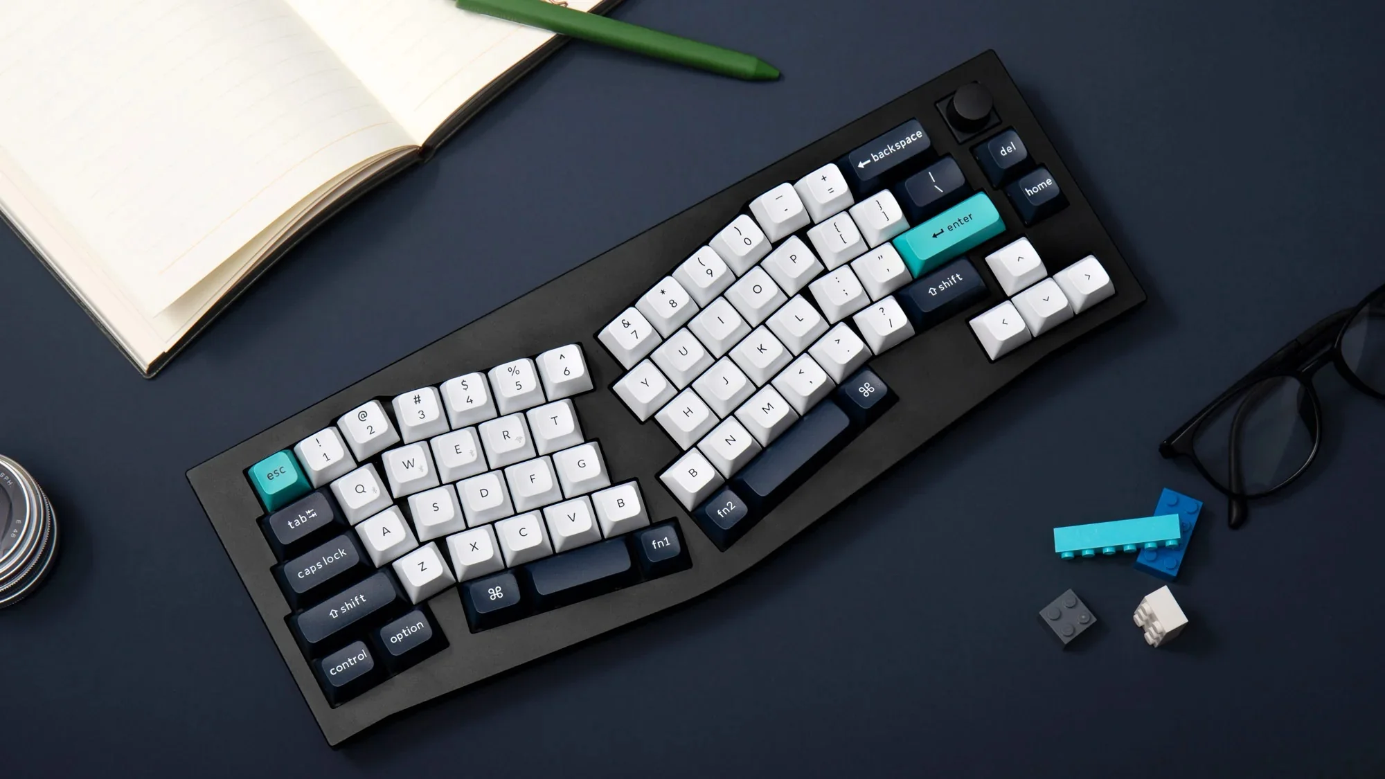 Keychron Q8 Max Aluminum 65% Alice Hotswap Wireless Keyboard - Image 6
