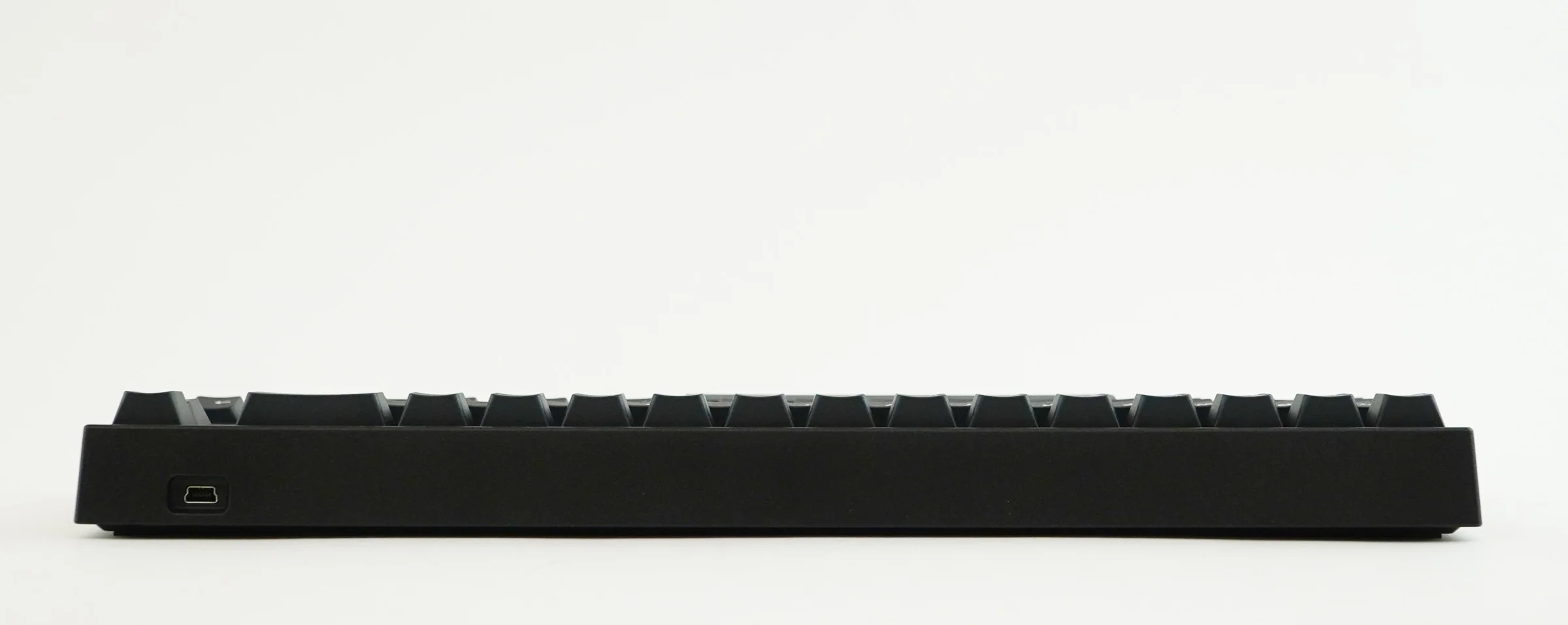 Leopold FC660M Black PD 65% Double Shot PBT Mechanical Keyboard - Image 5