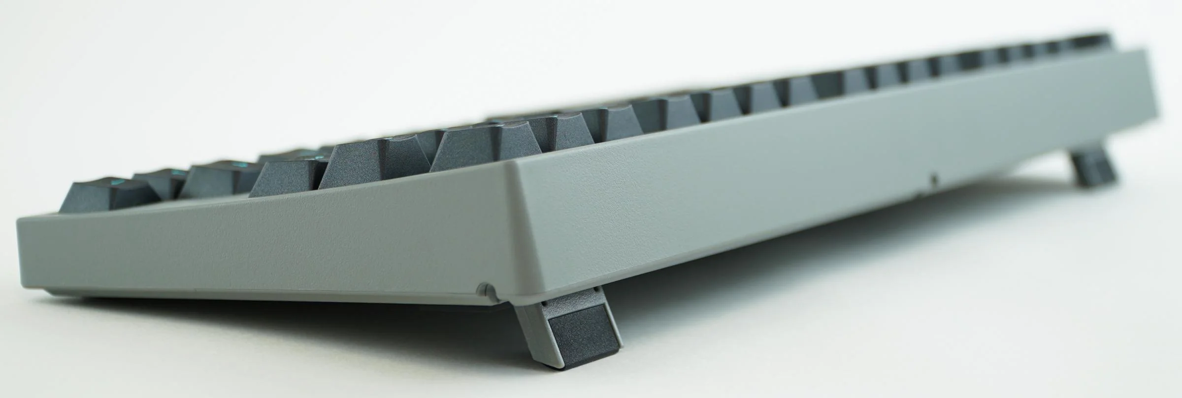 Leopold FC750R Charcoal Blue TKL Double Shot PBT Mechanical Keyboard - Image 6