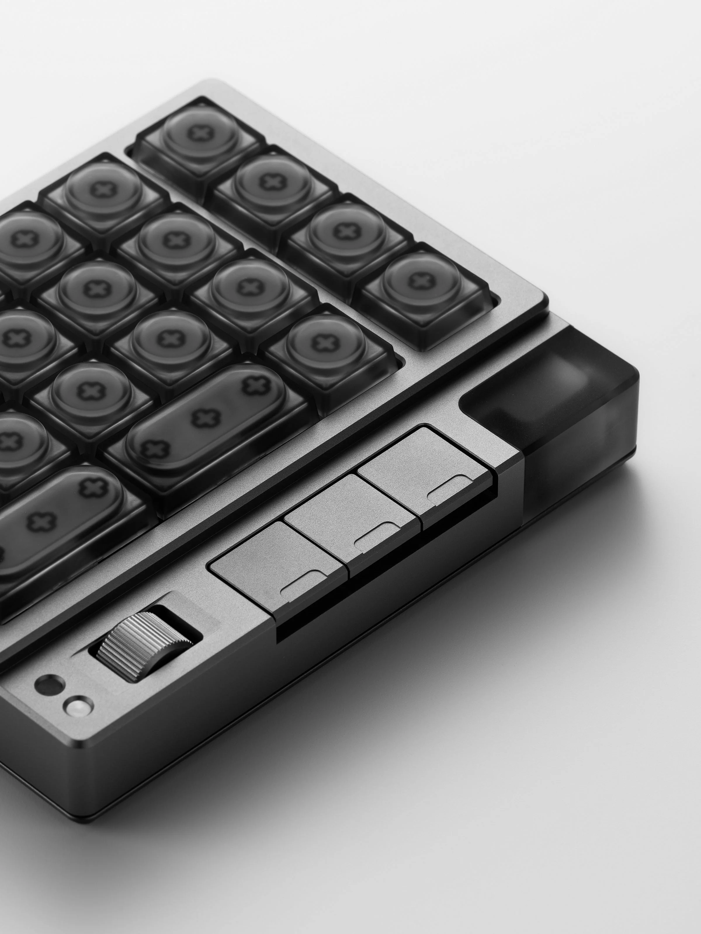 Luminkey Nova Kine Tri-Mode Keyboard - Image 5