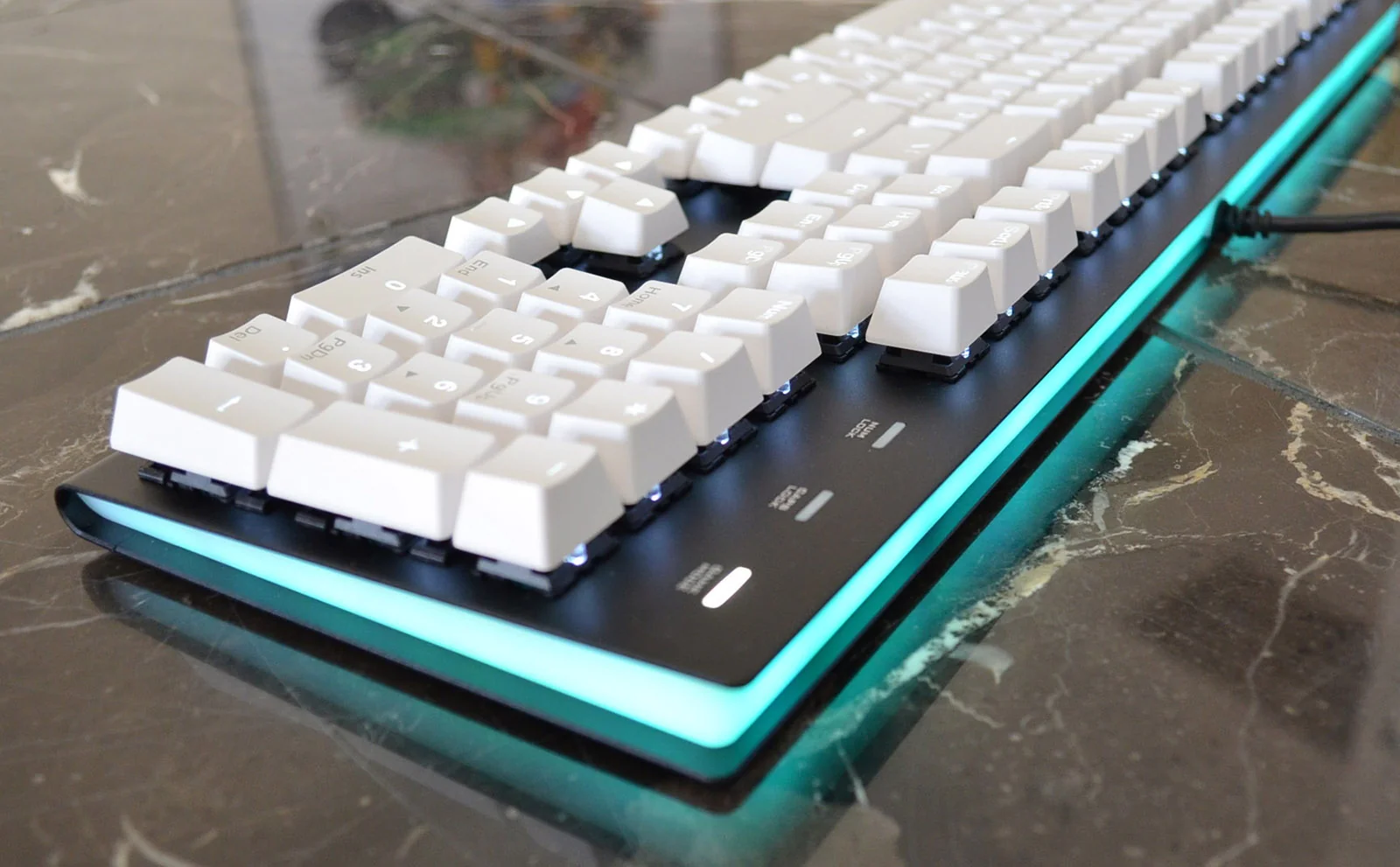 MK Fission White Keycaps White LED Double Shot PBT Mechanical Keyboard - Image 8
