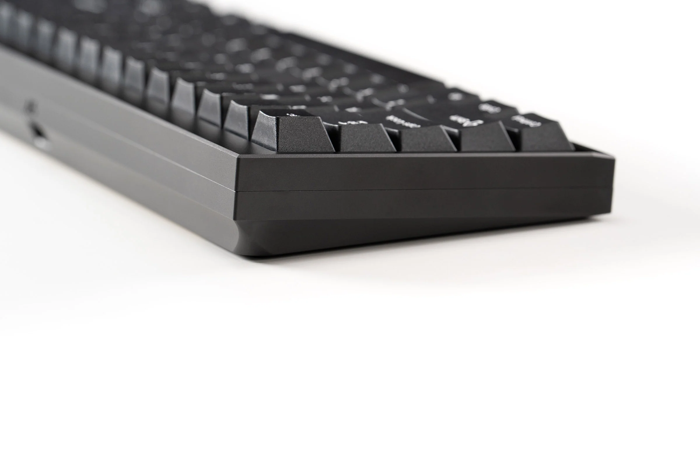 MK Point65 Prebuilt Aluminum Keyboard - Image 3