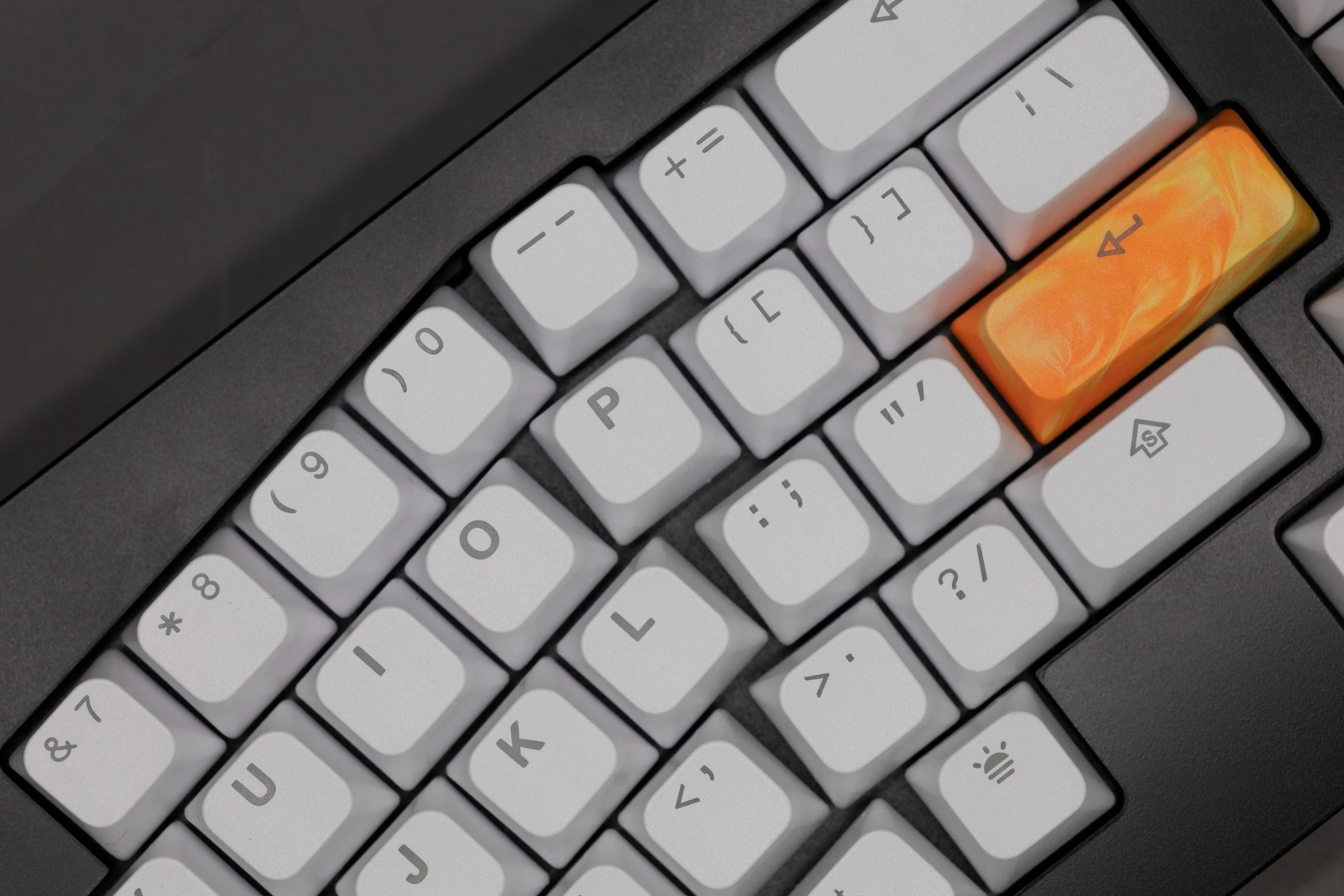 Tai-Hao White Rose 110 Key BOBO Profile Double Shot ABS Keycap Set - Image 8