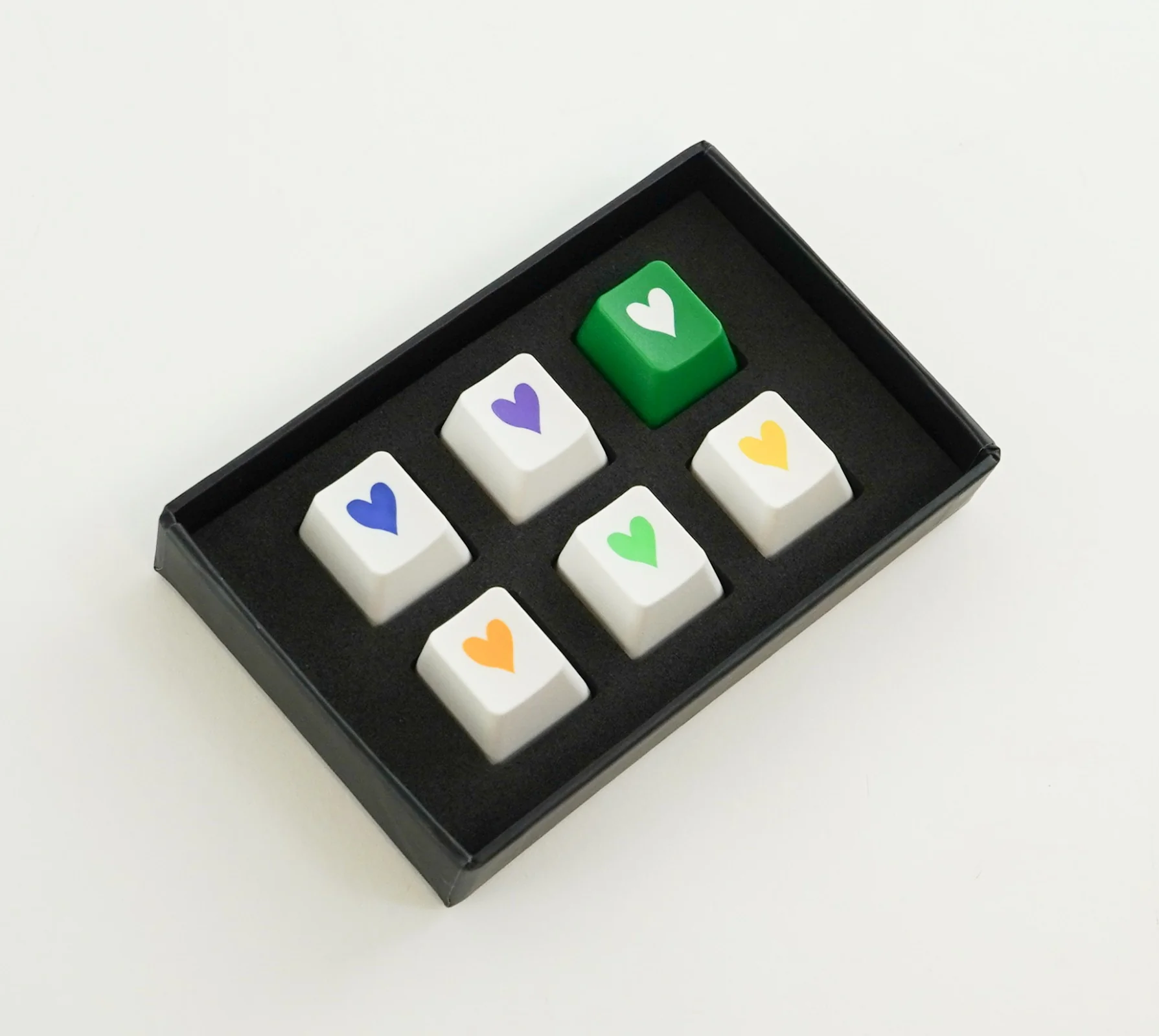 Tai-Hao Green Heart 6 Key OEM Profile ABS Keycap Set - Image 2