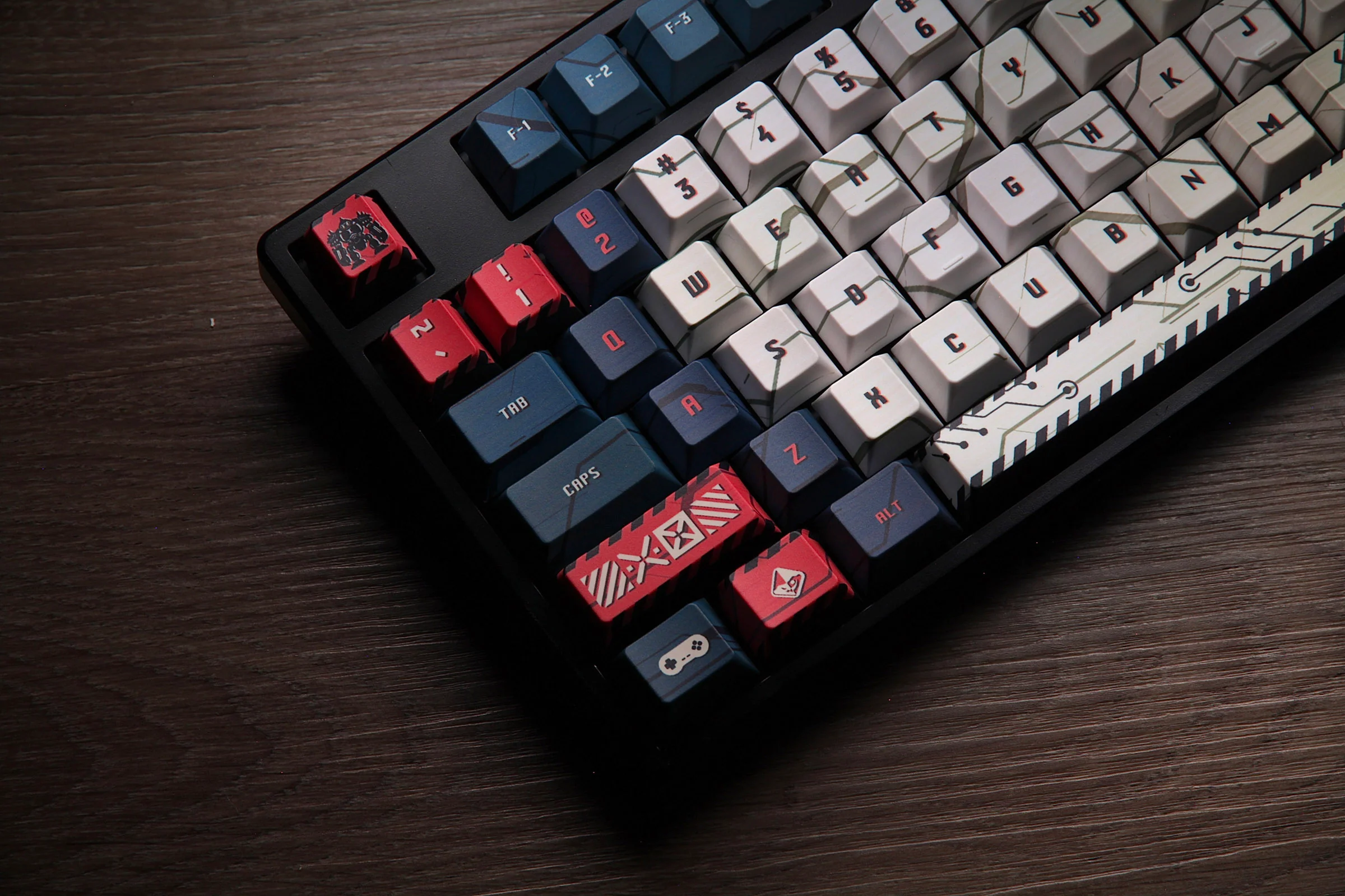 Traitors Mecha 108 Key Cherry Profile PBT Keycap Set - Image 3