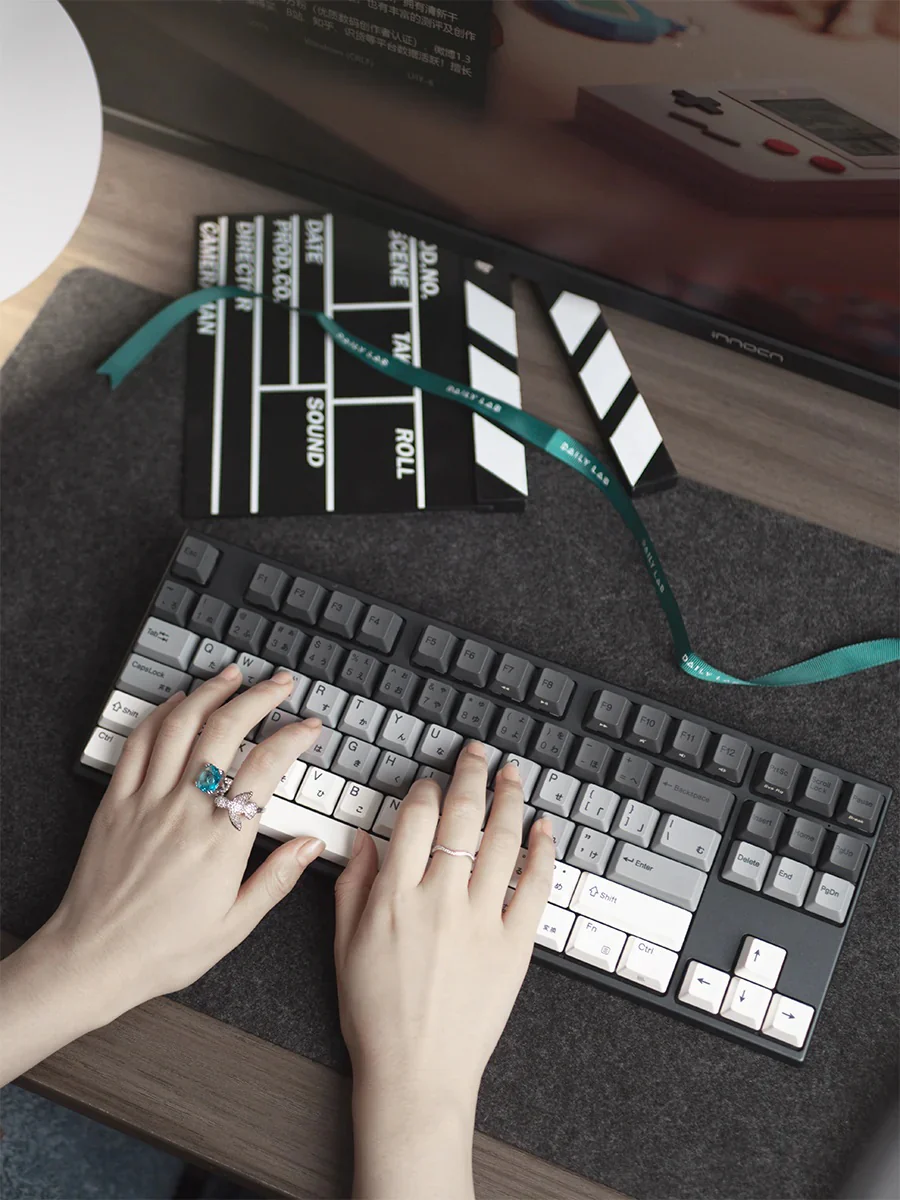 Varmilo APT87 Yakumo TKL Hotswap Wireless RGB Keyboard - Image 9