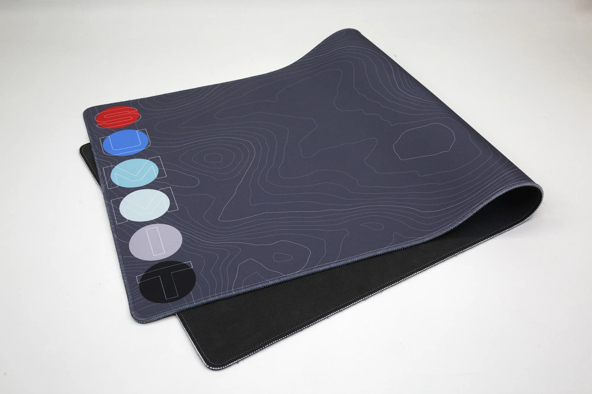 Varmilo Extra Large Summit Desk Mat with Stitched Edges - Image 4