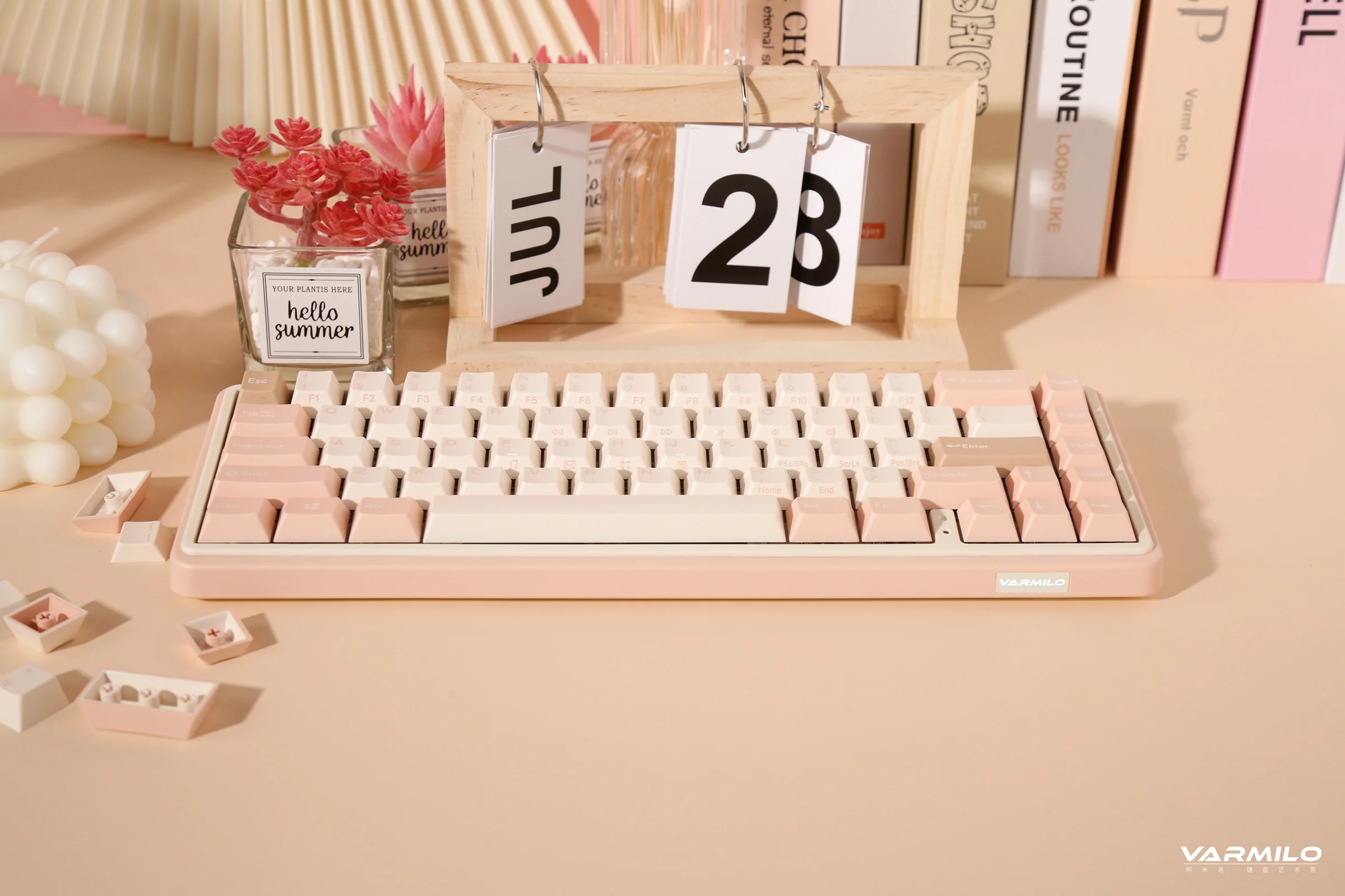 Varmilo Minilo VXH67 Mendozae 65% Wired Hotswap White LED Keyboard - Image 2