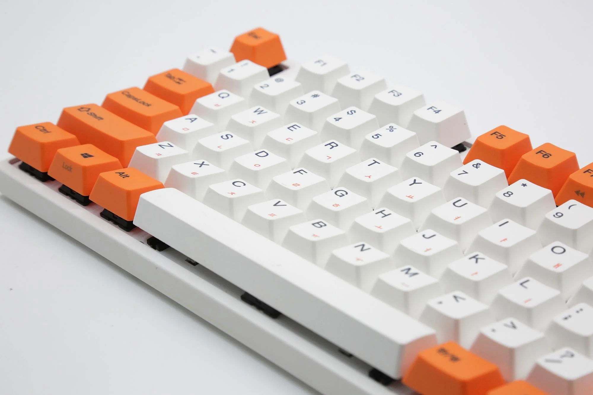 Varmilo VA87M Orange and White White LED TKL Dye Sub PBT Mechanical Keyboard - Image 7