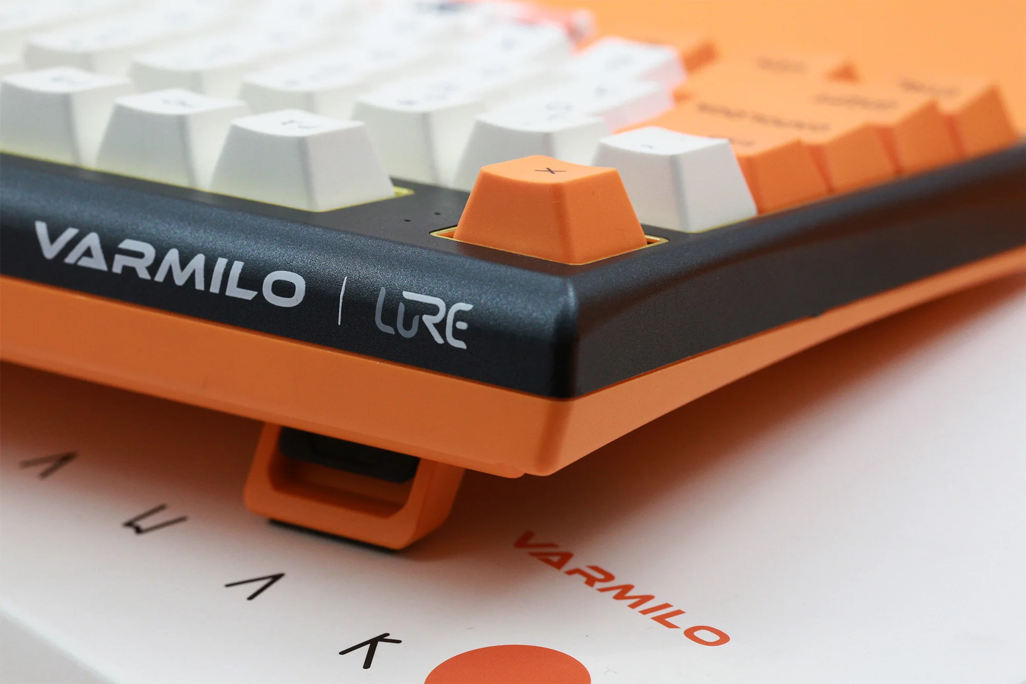 Varmilo Lure Series Awake White LED EC Mechanical Keyboard - Image 13