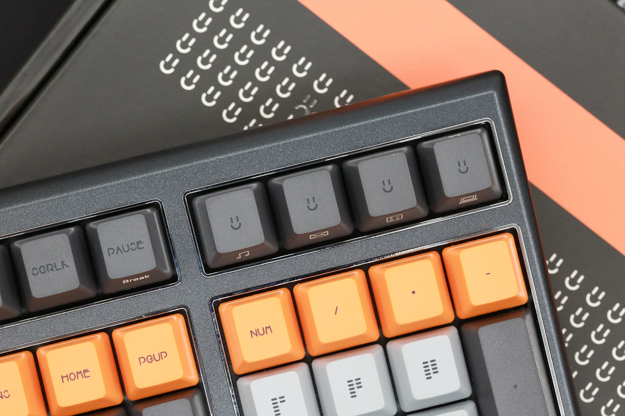Varmilo Lure Series Lie White LED EC Mechanical Keyboard - Image 12