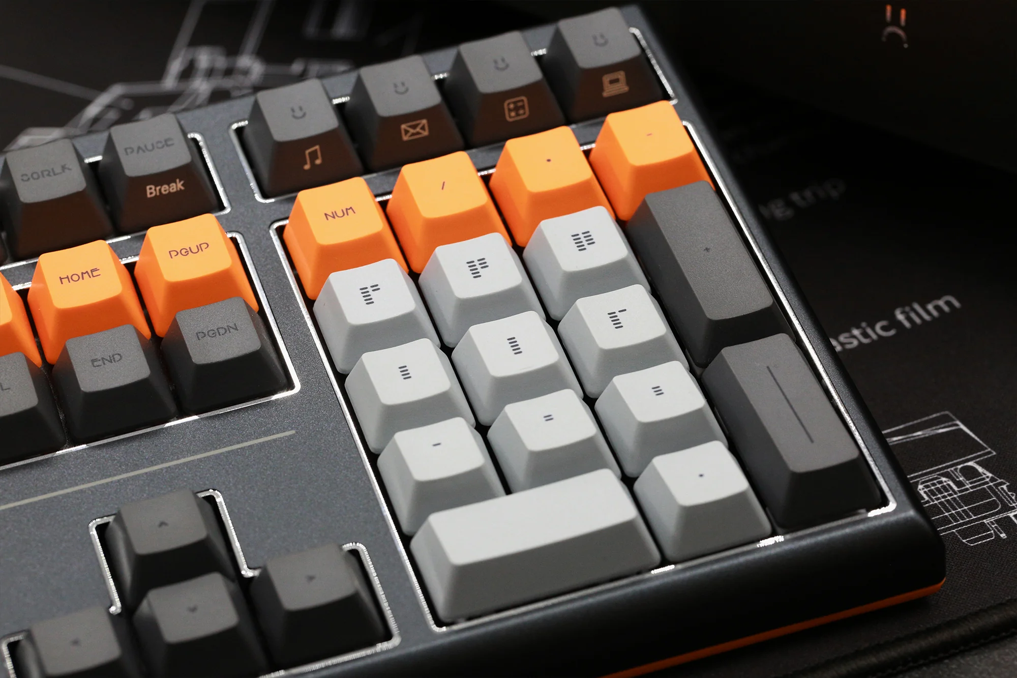 Varmilo Lure Series Lie White LED EC Mechanical Keyboard - Image 6