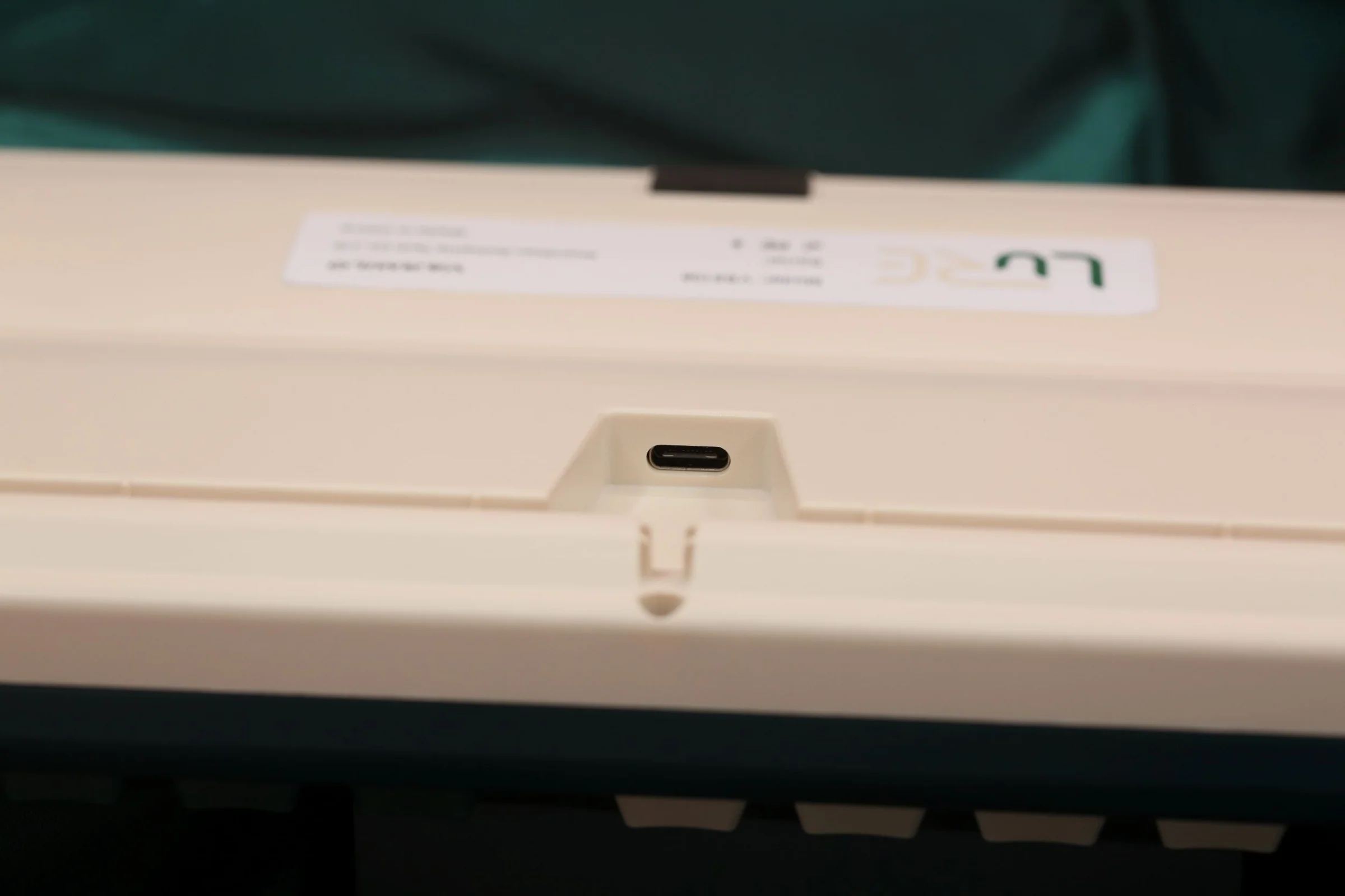 Varmilo Lure Series Crane Wireless Keyboard - Image 9