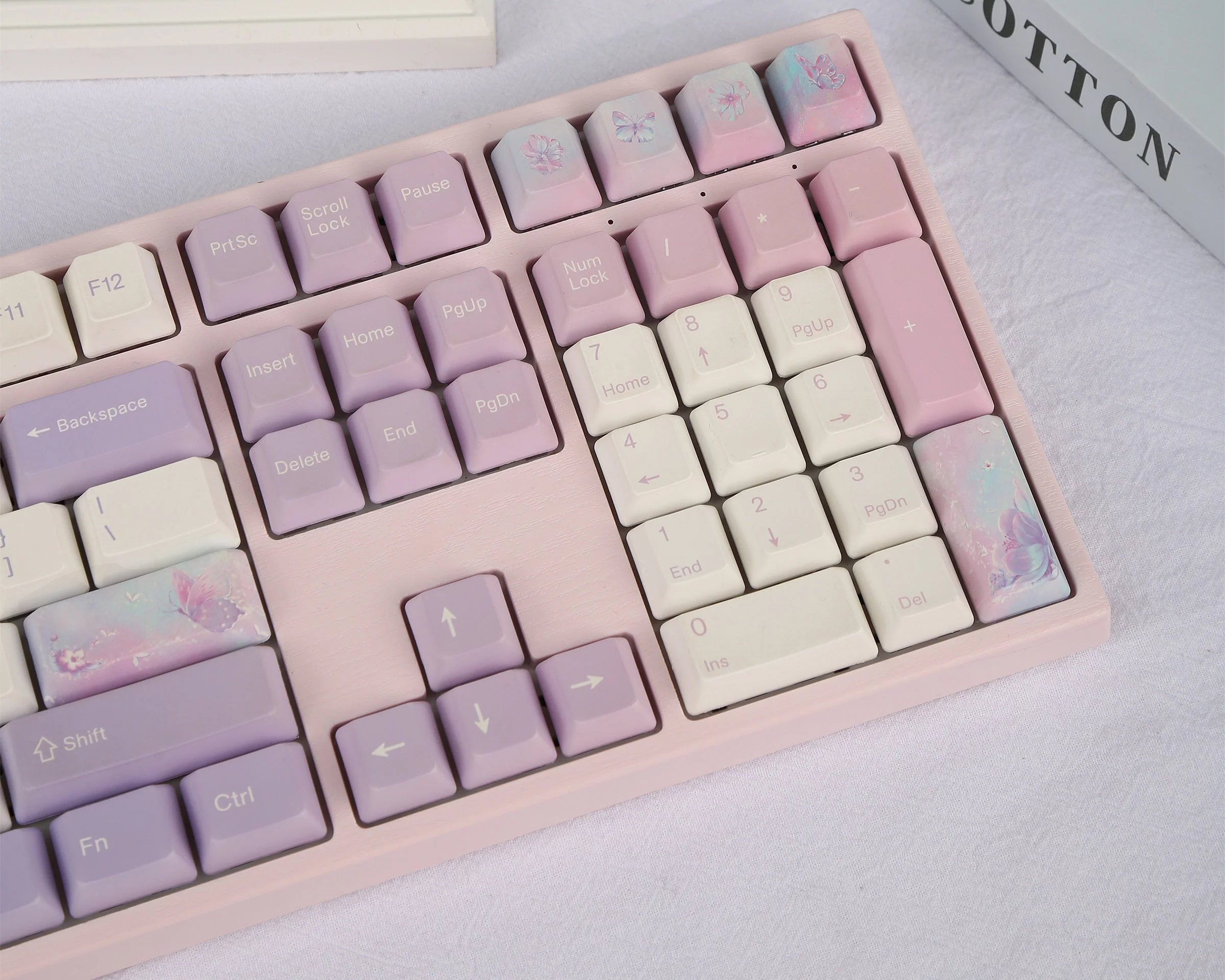 Varmilo VA Series V2 Dreams on Board Mechanical Keyboard - Image 8