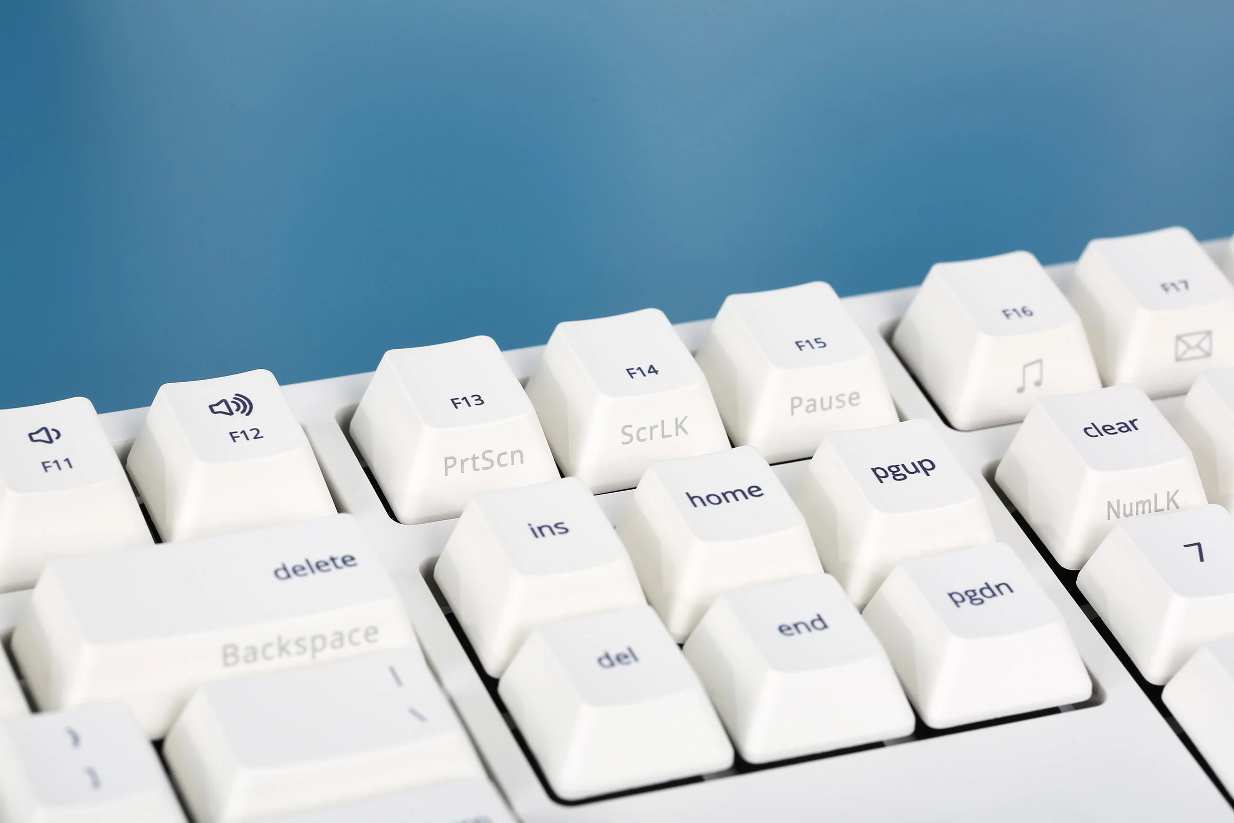 Varmilo VA Series V2 White LED Mac Dye Sub PBT Mechanical Keyboard - Image 2