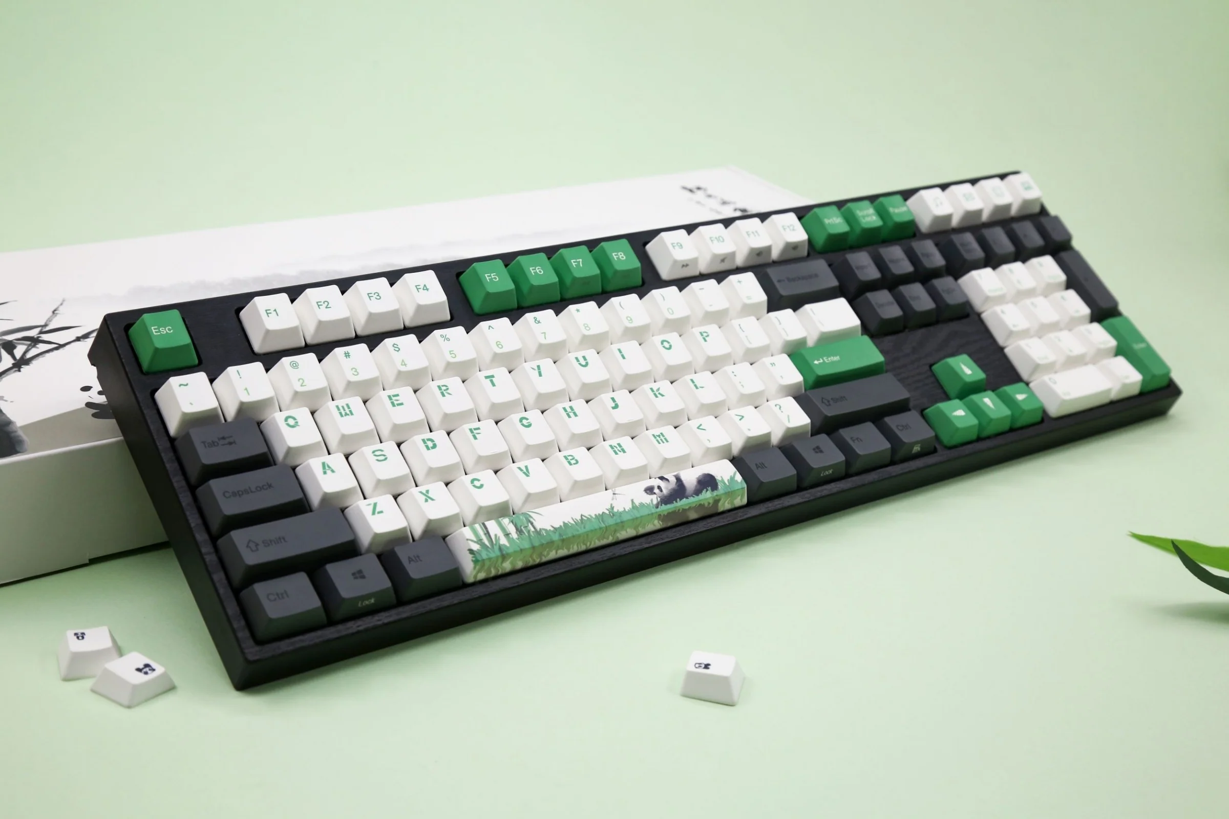 Varmilo MA Series V2 Panda R2 White LED EC Mechanical Keyboard - Image 2