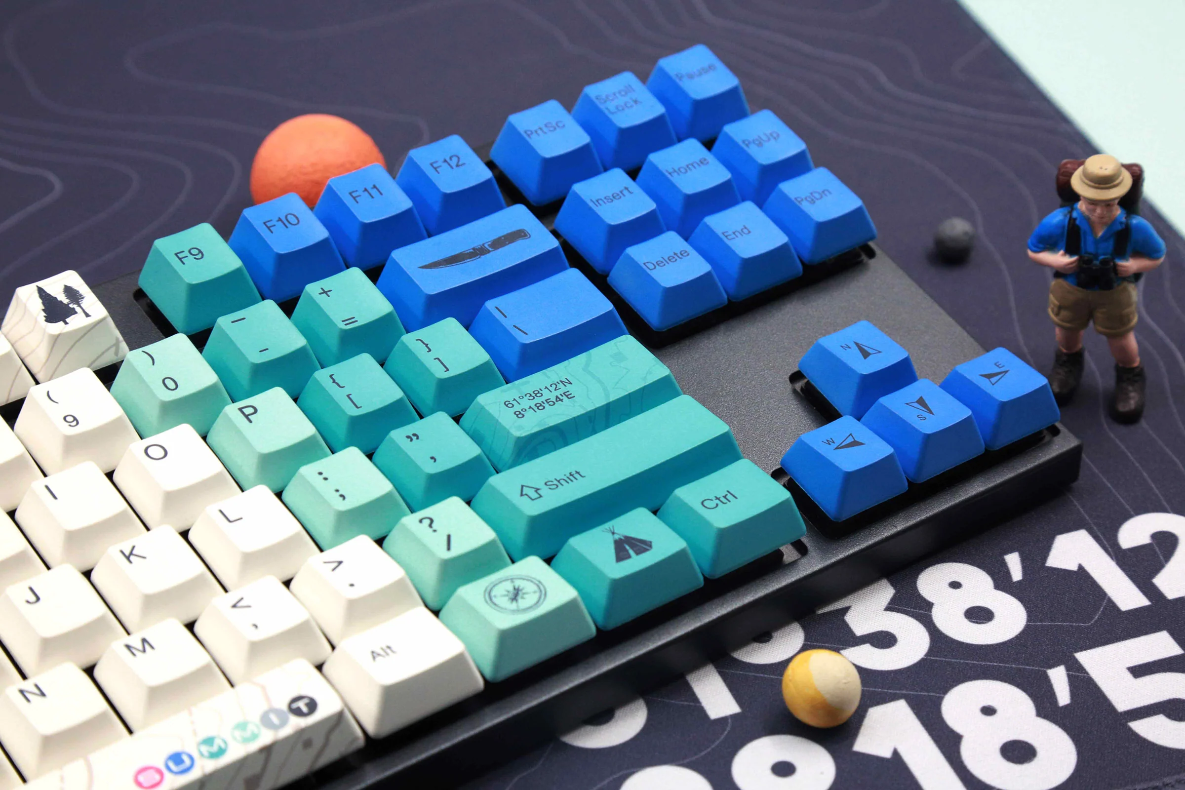 Varmilo MA Series V2 Summit R2 White LED TKL EC Mechanical Keyboard - Image 4