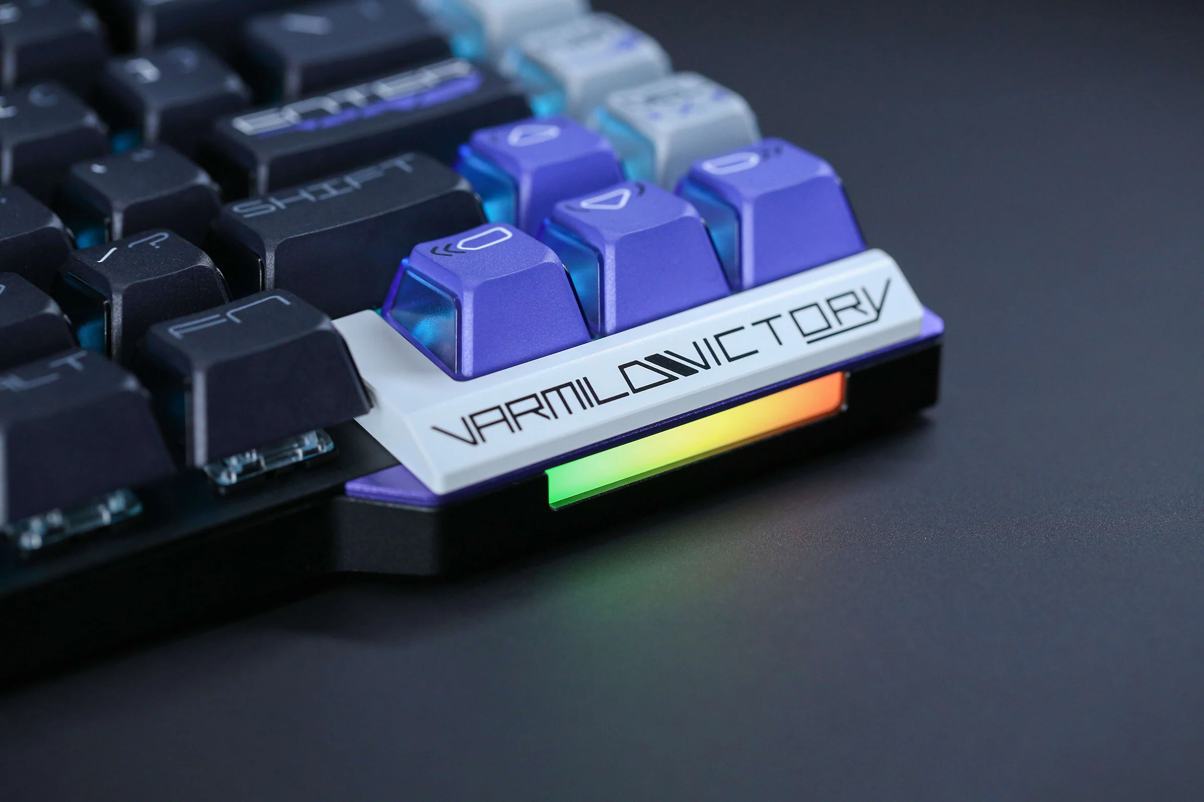 Varmilo Victory Magnetic HE 8K CNC Aluminum 65% RGB Keyboard - Image 5