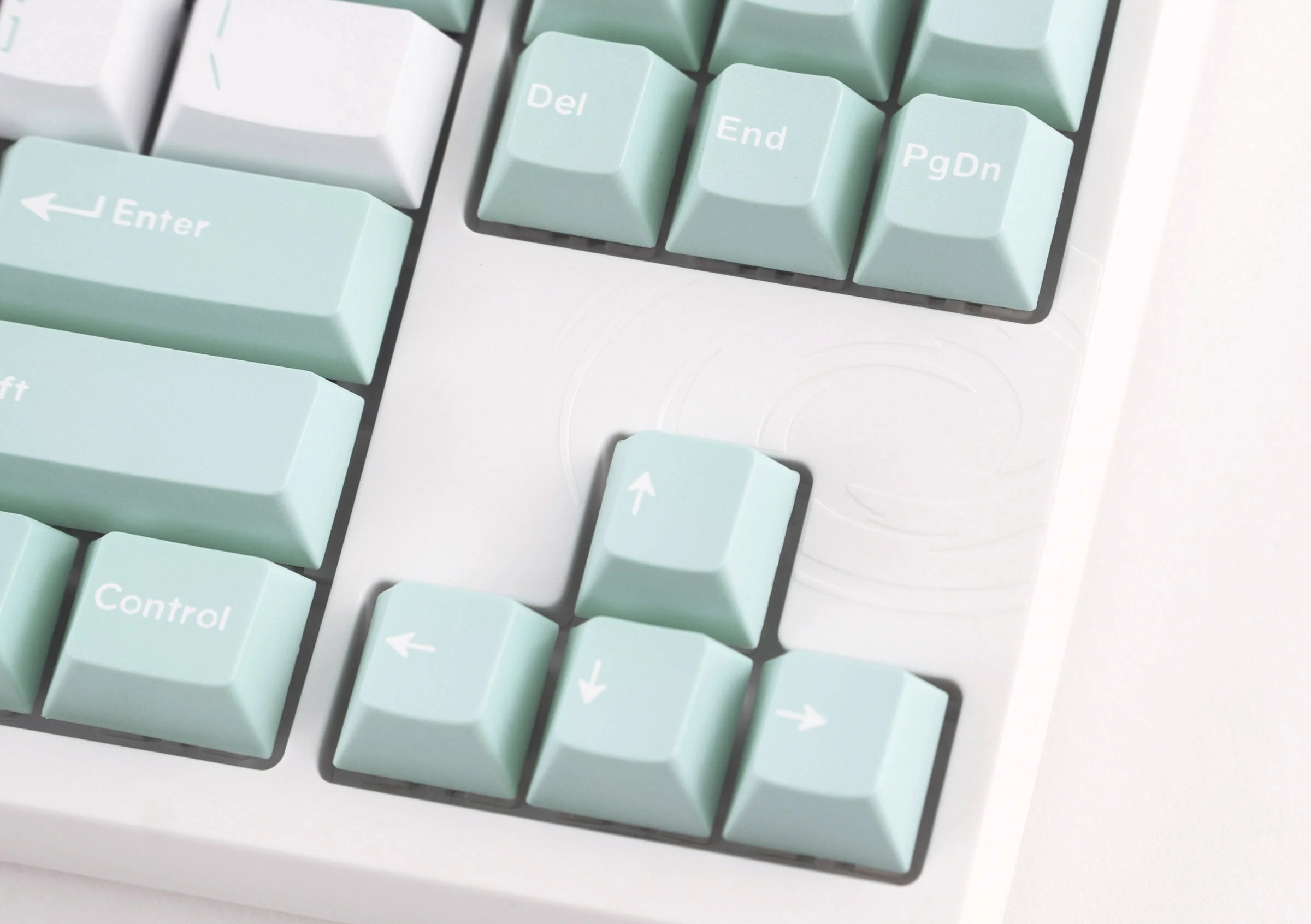 Vortex Multix 87 Summer TKL Hotswap Mechanical Keyboard - Image 4